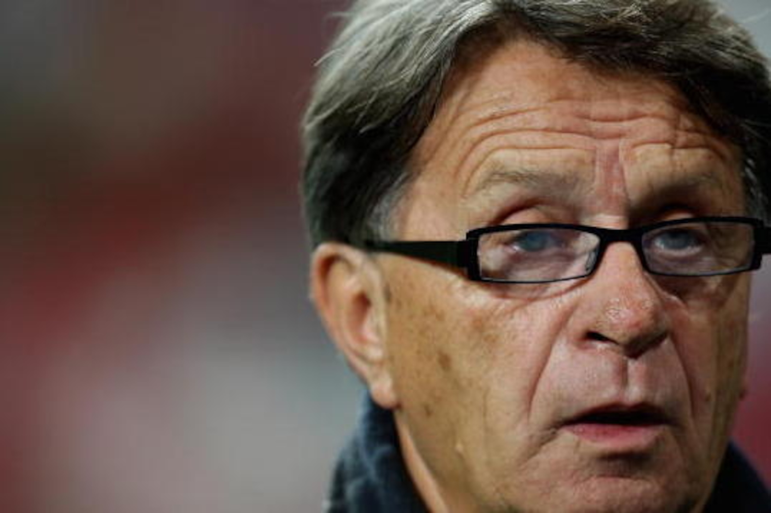 LISBON, PORTUGAL - NOVEMBER 14:  Head coach of Bosnia Miroslav Blazevic during the FIFA 2010 European World Cup qualifier first leg match between Portugal and Bosnia-Herzegovina at the Luz stadium on November 14, 2009 in Lisbon, Portugal.  (Photo by Mark 