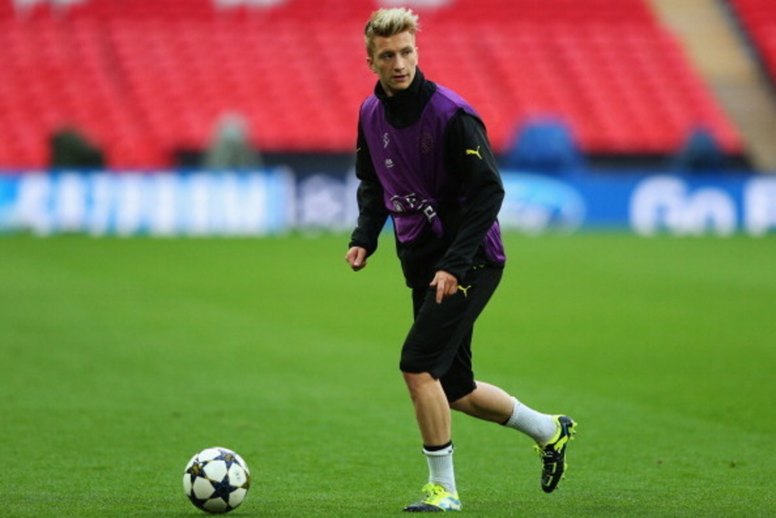 LONDON, ENGLAND - MAY 24:  Marco Reus of Borussia Dortmund during a Borussia Dortmund training session ahead of the UEFA Champions League final match against FC Bayern Muenchen at Wembley Stadium on May 24, 2013 in London, United Kingdom.  (Photo by Alex 