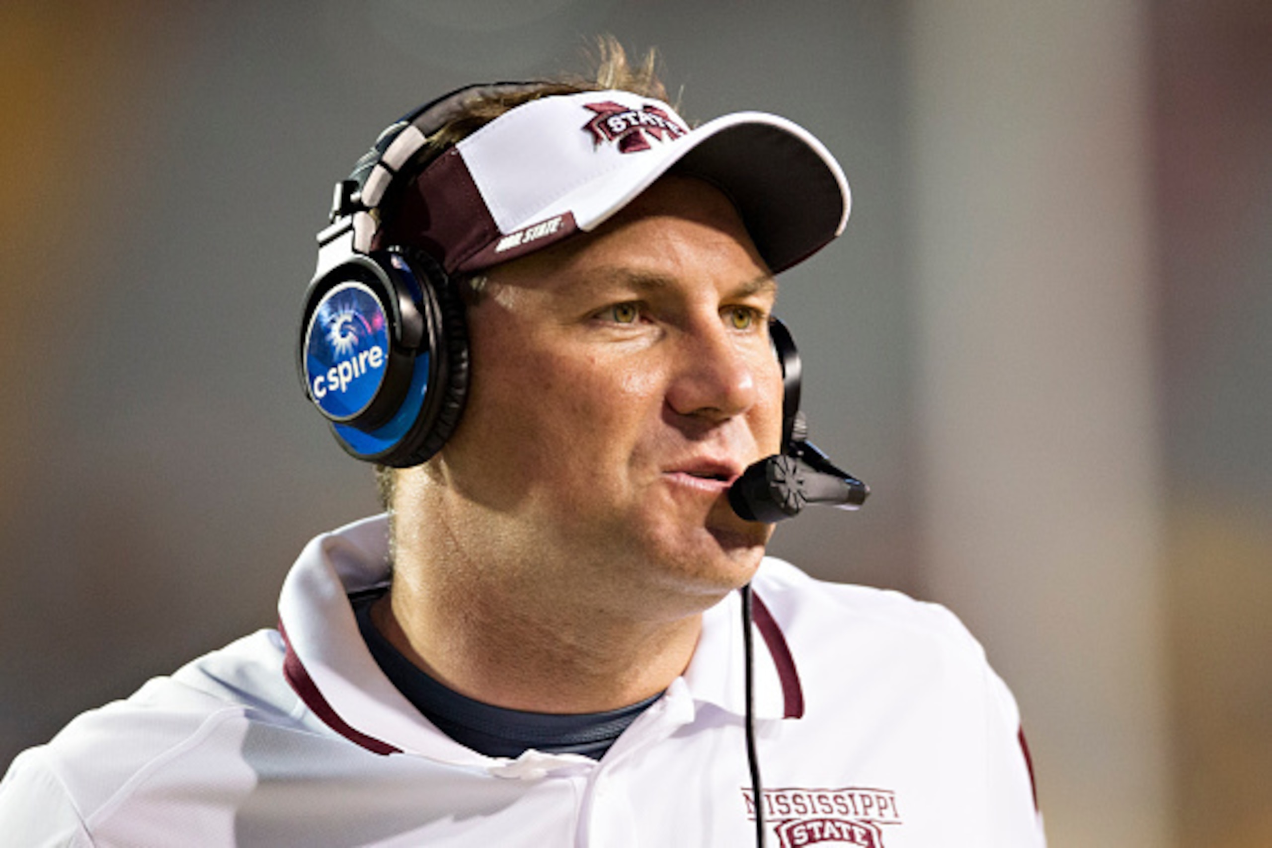 BATON ROUGE, LA - SEPTEMBER 20: Head Coach Dan Mullen of the Mississippi State Bulldogs on the sidelines during the first half of a game against the LSU Tigers at Tiger Stadium on September 20, 2014 in Baton Rouge, Louisiana.  (Photo by Wesley Hitt/Getty 