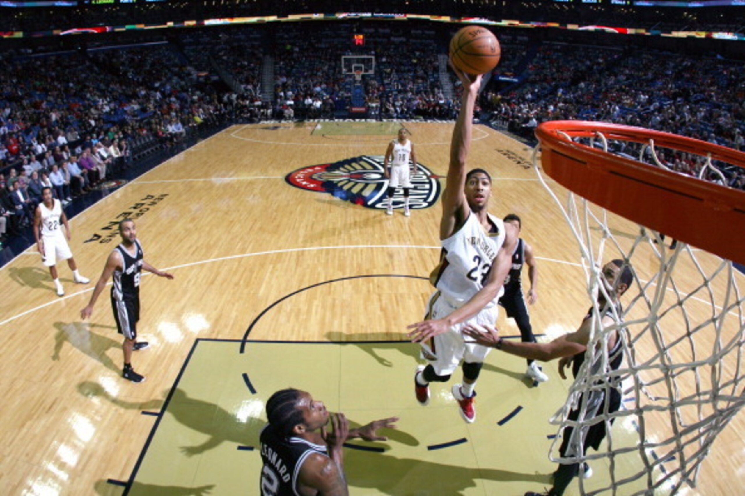 NEW ORLEANS, LA - JANUARY 13: Anthony Davis #23 of the New Orleans Pelicans goes up for the shot against the San Antonio Spurs during an NBA game on January 13, 2014 at the New Orleans Arena in New Orleans, Louisiana. NOTE TO USER: User expressly acknowle