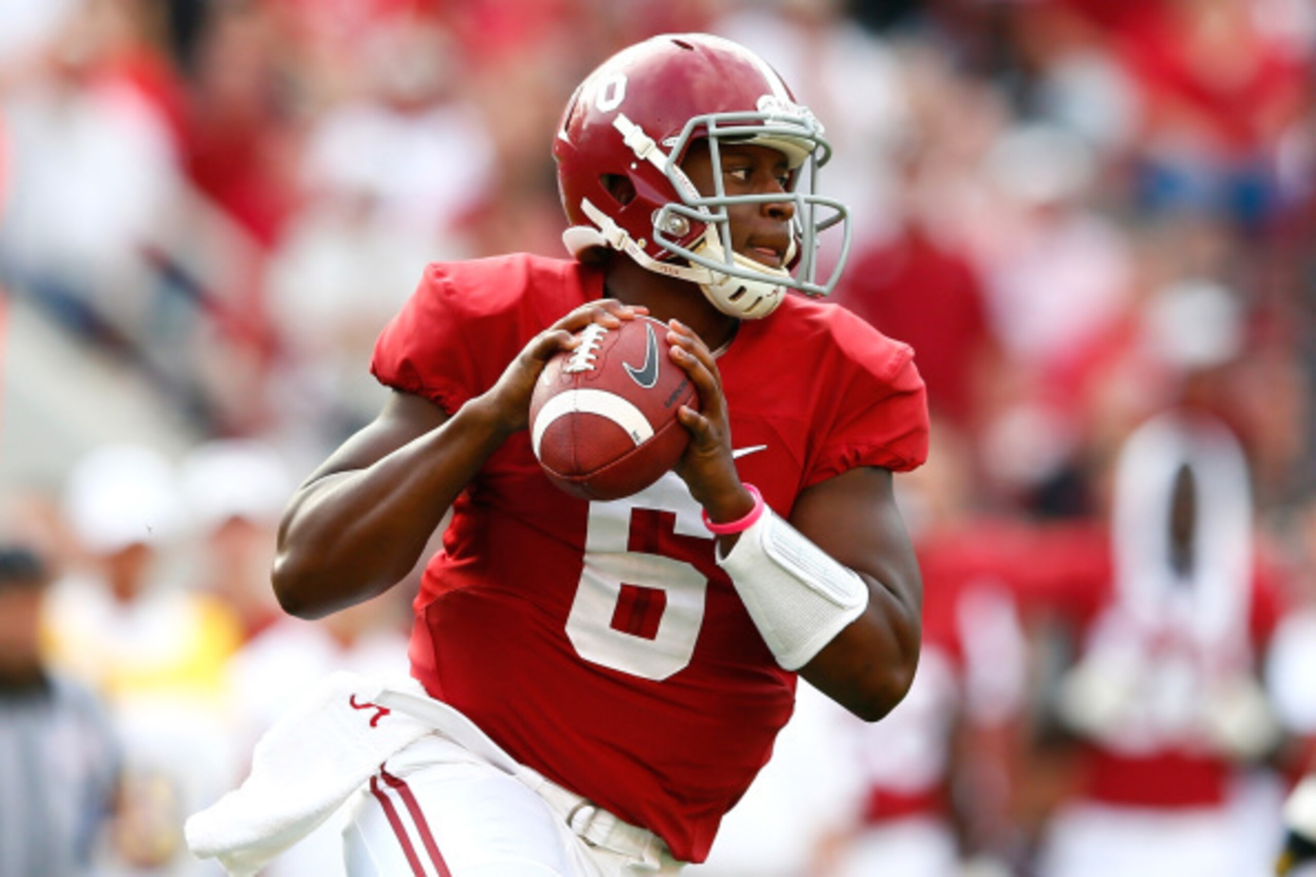TUSCALOOSA, AL - SEPTEMBER 13: Blake Sims #6 of the Alabama Crimson Tide looks to pass against the Southern Miss Golden Eagles at Bryant-Denny Stadium on September 13, 2014 in Tuscaloosa, Alabama. (Photo by Kevin C. Cox/Getty Images) TUSCALOOSA, AL - SEPTEMBER 13: Blake Sims #6 of the Alabama Crimson Tide looks to pass against the Southern Miss Golden Eagles at Bryant-Denny Stadium on September 13, 2014 in Tuscaloosa, Alabama. (Photo by Kevin C. Cox/Getty Images)