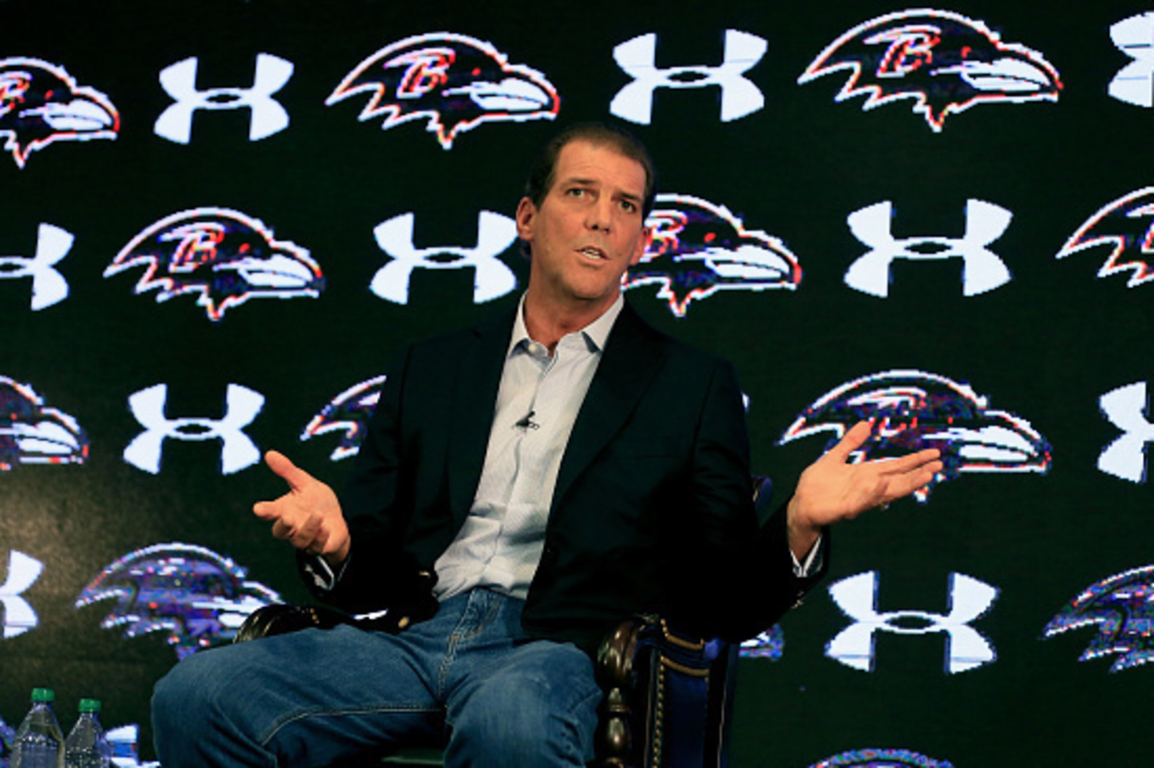 OWINGS MILLS, MD - SEPTEMBER 22:  Baltimore Ravens owner Steve Bisciotti addresses the media during a news conference at the team's practice facility concerning the recent controversy surrounding former player Ray Rice on September 22, 2014 in Owings Mill