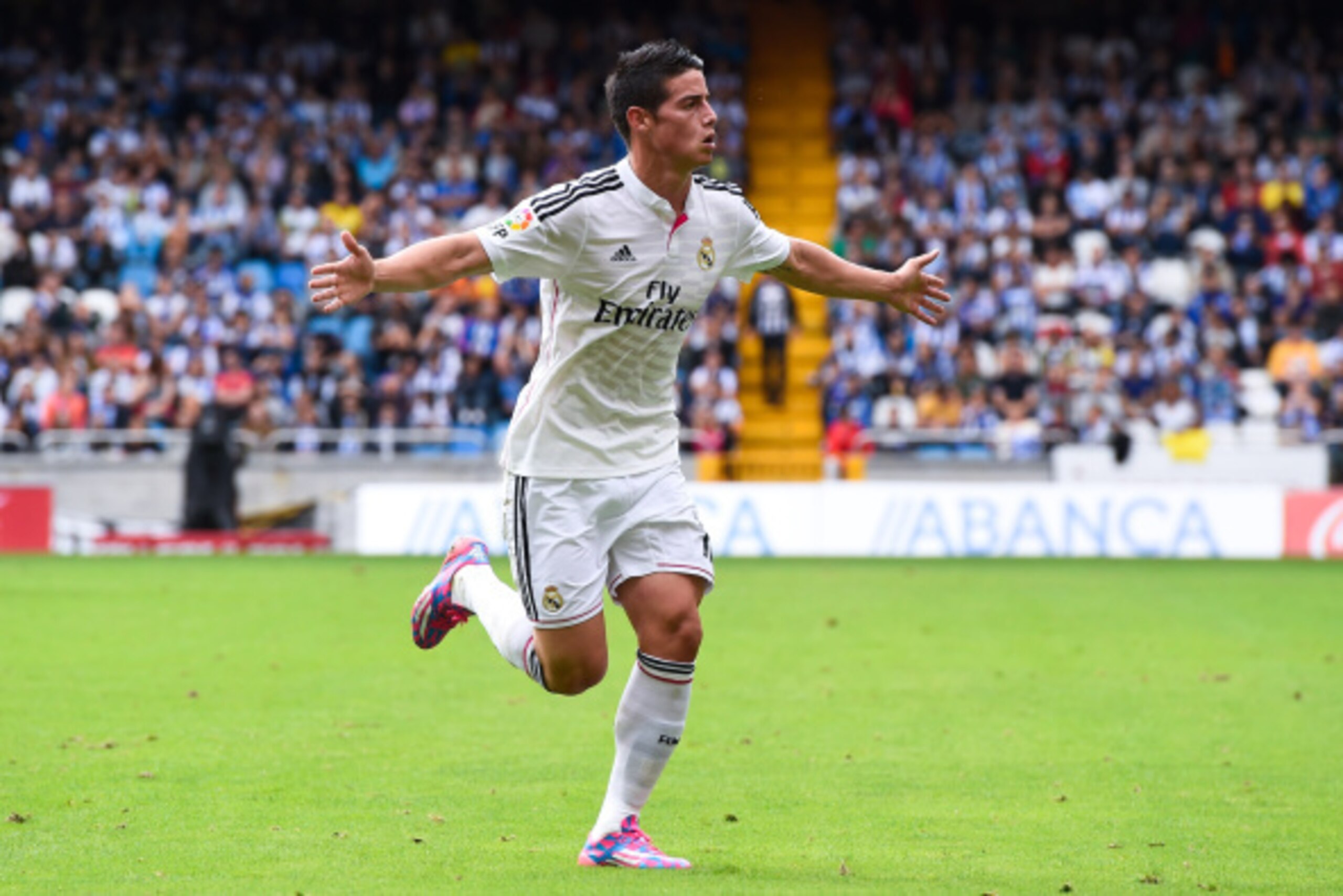 LA CORUNA, SPAIN - SEPTEMBER 20:  James Rodriguez of Real Madrid CF celebrates after scoring his team's second goal during the La Liga match between RC Deportivo La Coruna and Real Madrid CF at Riazor Stadium on September 20, 2014 in La Coruna, Spain.  (P