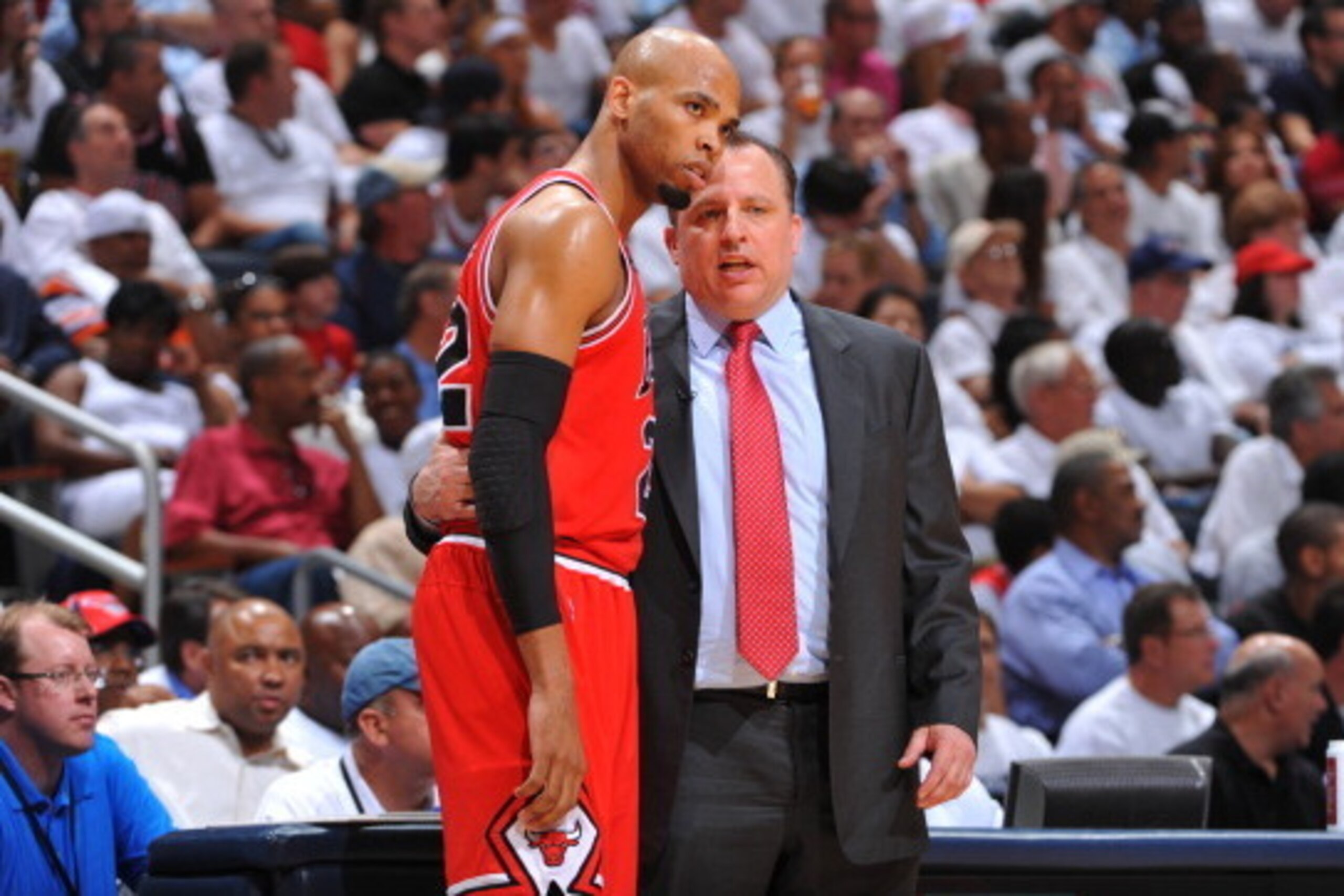 ATLANTA ,GA - MAY 12:  Chicago Bulls head coach Tom Thibodeau speaks to Taj Gibson #22 during a break in the action against the Atlanta Hawks during Game Six of the Eastern Conference Semifinals in the 2011 NBA Playoffs on May 12, 2011 at Phillips Arena i