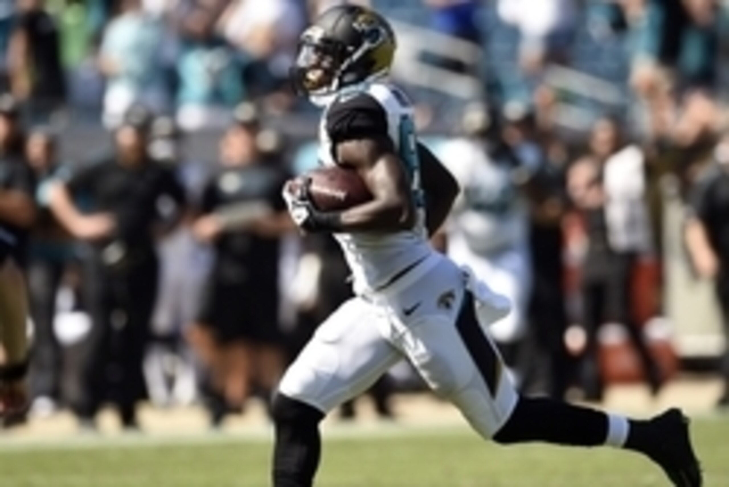 Sep 21, 2014; Jacksonville, FL, USA; Jacksonville Jaguars wide receiver Allen Hurns (88) runs to the end zone on his 63-yard reception against the Indianapolis Colts during the fourth quarter at EverBank Field. The Indianapolis Colts defeated the Jacksonv