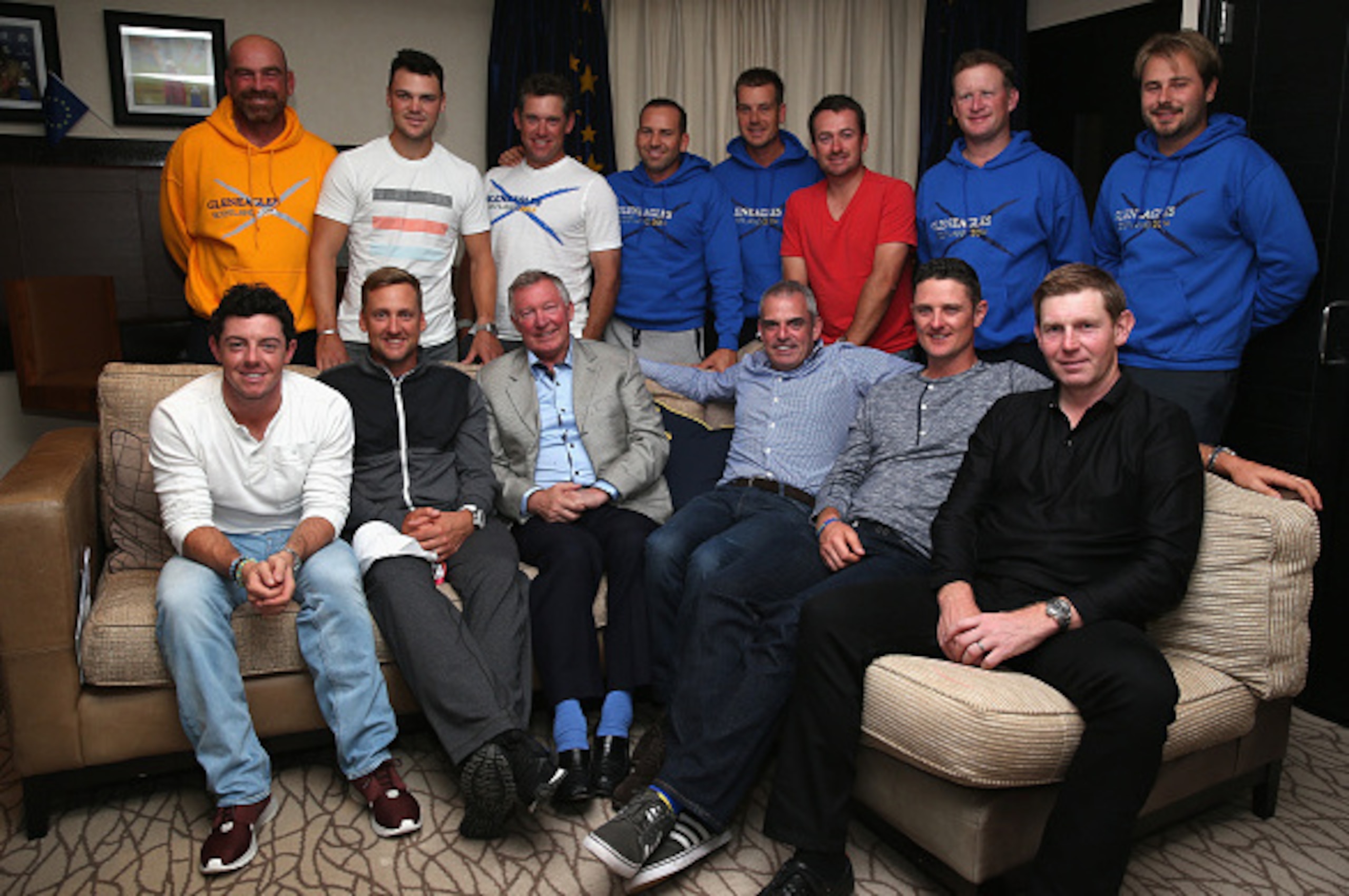 AUCHTERARDER, SCOTLAND - SEPTEMBER 23:  Sir Alex Ferguson, former manager of Manchester United, is pictured with The European Ryder Cup team (L-R) Front row: Rory McIlroy, Ian Poulter, Sir Alex Ferguson, Paul McGinley, Justin Rose, Stephen Gallacher and B