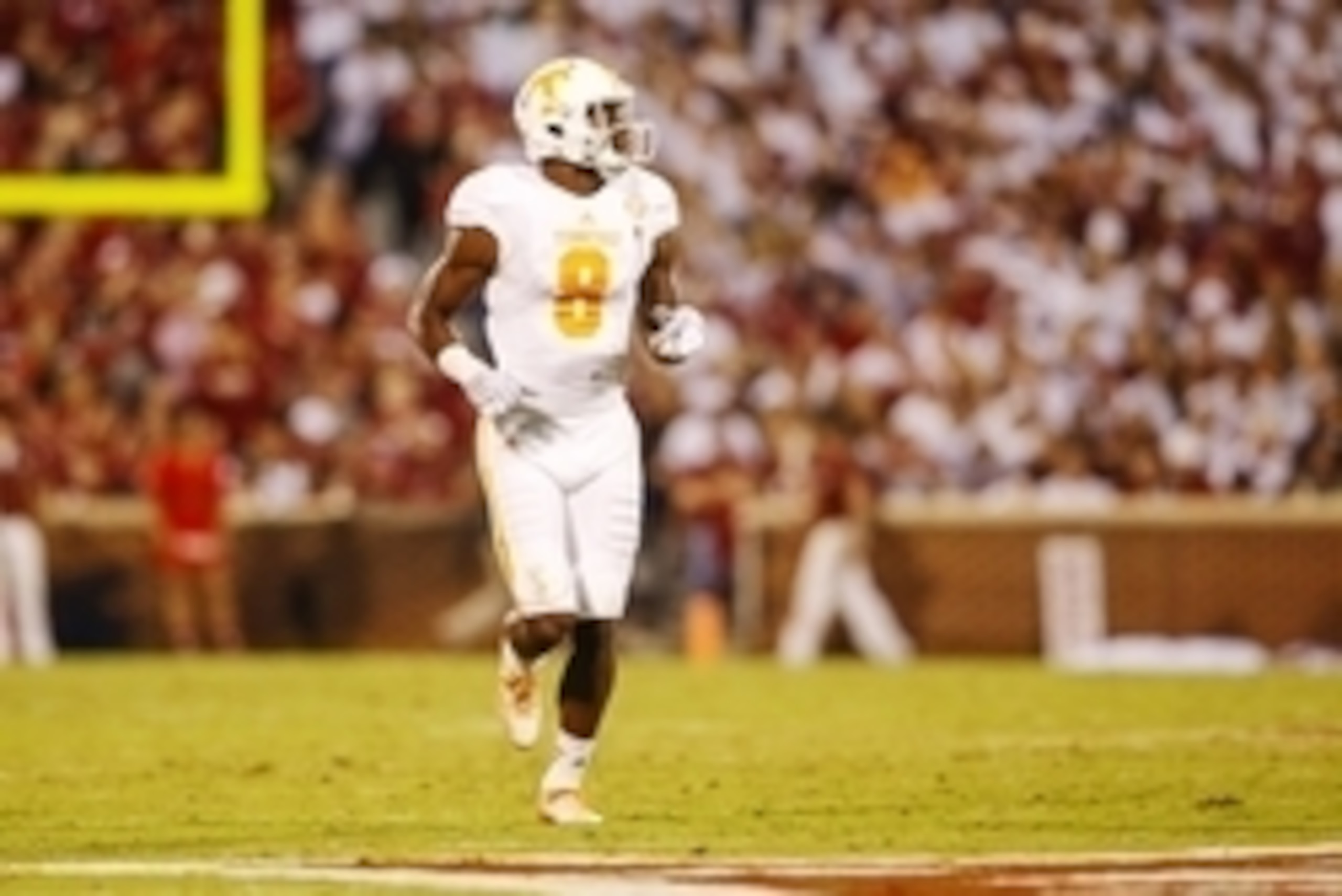 Sep 13, 2014; Norman, OK, USA; Tennessee Volunteers wide receiver Marquez North (8) during the game against the Oklahoma Sooners at Gaylord Family - Oklahoma Memorial Stadium. Mandatory Credit: Kevin Jairaj-USA TODAY Sports