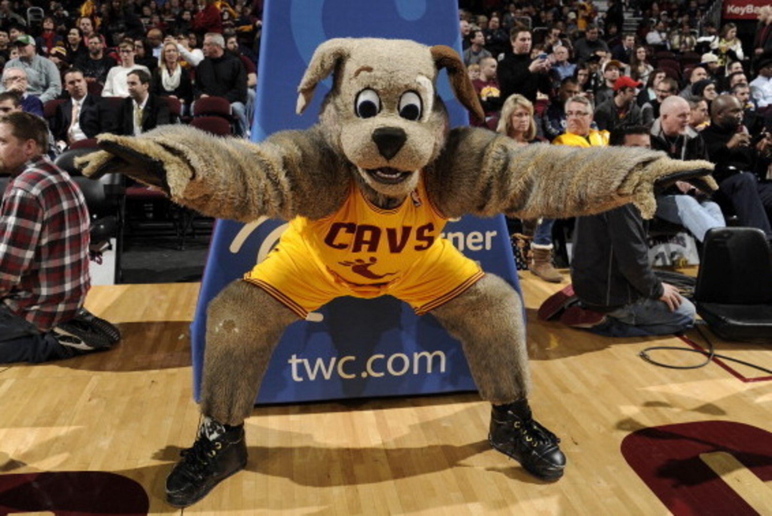 CLEVELAND, OH - JANUARY 28: Moondog, the mascot of the Cleveland Cavaliers entertains the crowd during the game against the New Orleans Pelicans at The Quicken Loans Arena on January 28, 2014 in Cleveland, Ohio. NOTE TO USER: User expressly acknowledges CLEVELAND, OH - JANUARY 28: Moondog, the mascot of the Cleveland Cavaliers entertains the crowd during the game against the New Orleans Pelicans at The Quicken Loans Arena on January 28, 2014 in Cleveland, Ohio. NOTE TO USER: User expressly acknowledges