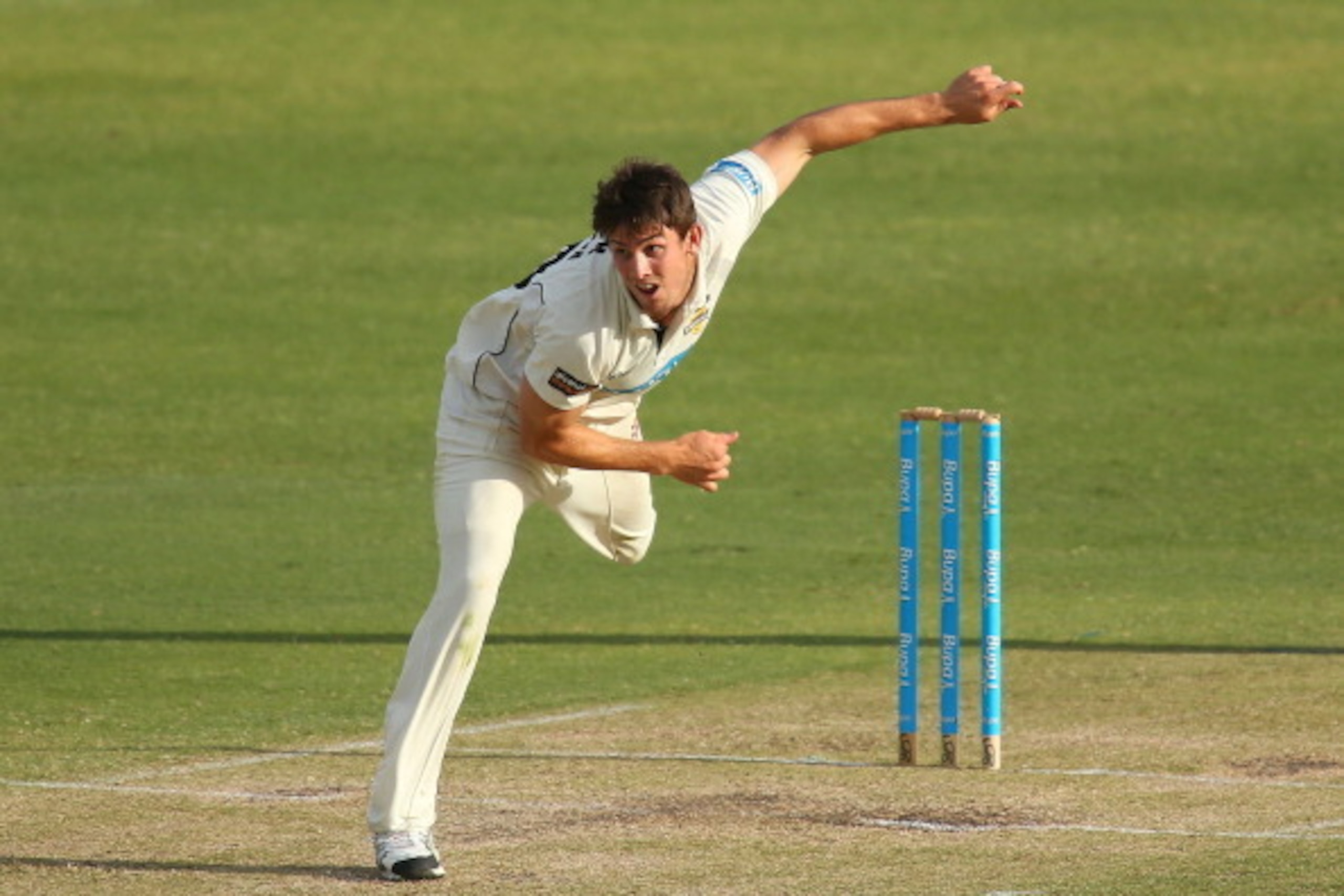 PERTH, AUSTRALIA - NOVEMBER 23: Mitchell Marsh of the Warriors bowls during day two of the Sheffield Shield match between the Western Australia Warriors and the Victoria Bushrangers at the WACA on November 23, 2013 in Perth, Australia. (Photo by Paul Ka PERTH, AUSTRALIA - NOVEMBER 23: Mitchell Marsh of the Warriors bowls during day two of the Sheffield Shield match between the Western Australia Warriors and the Victoria Bushrangers at the WACA on November 23, 2013 in Perth, Australia. (Photo by Paul Ka