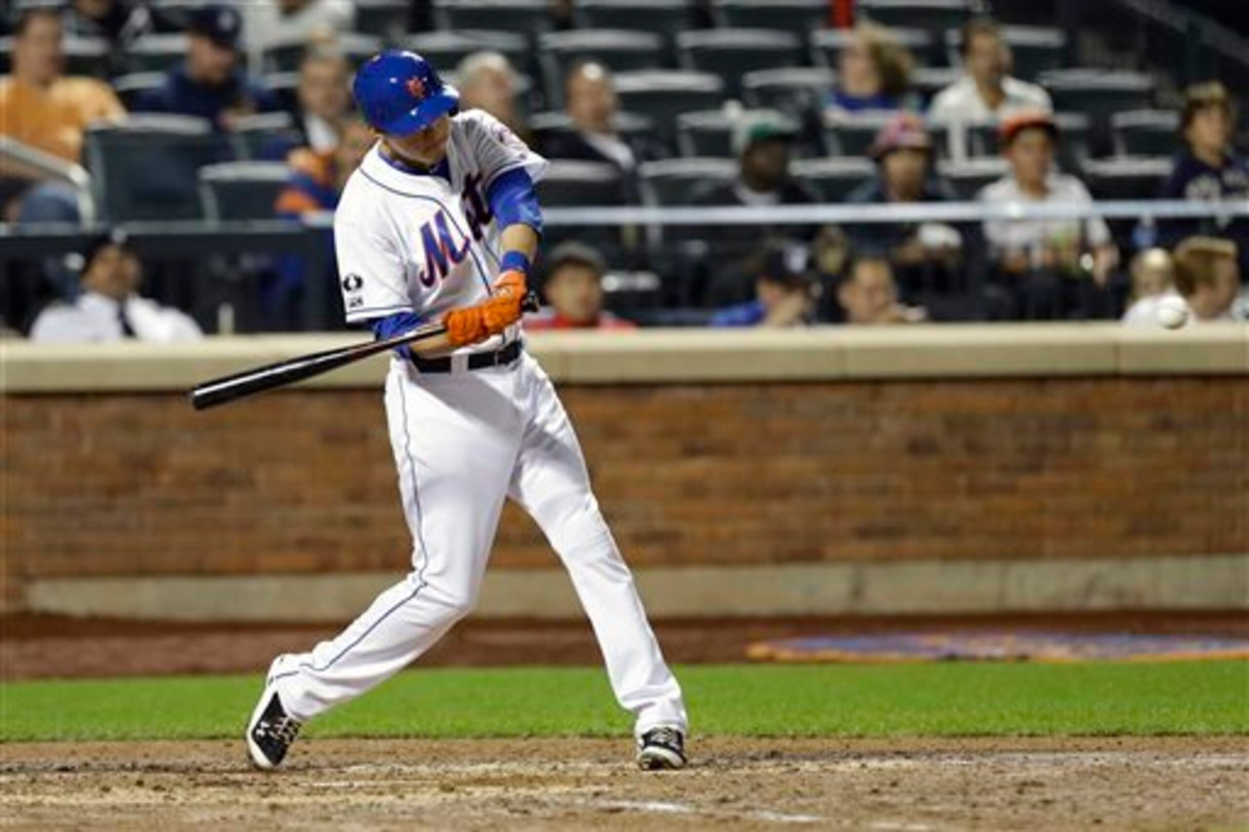 Wilmer Flores has potential, but the Mets need a more developed hitter if they want to win more.