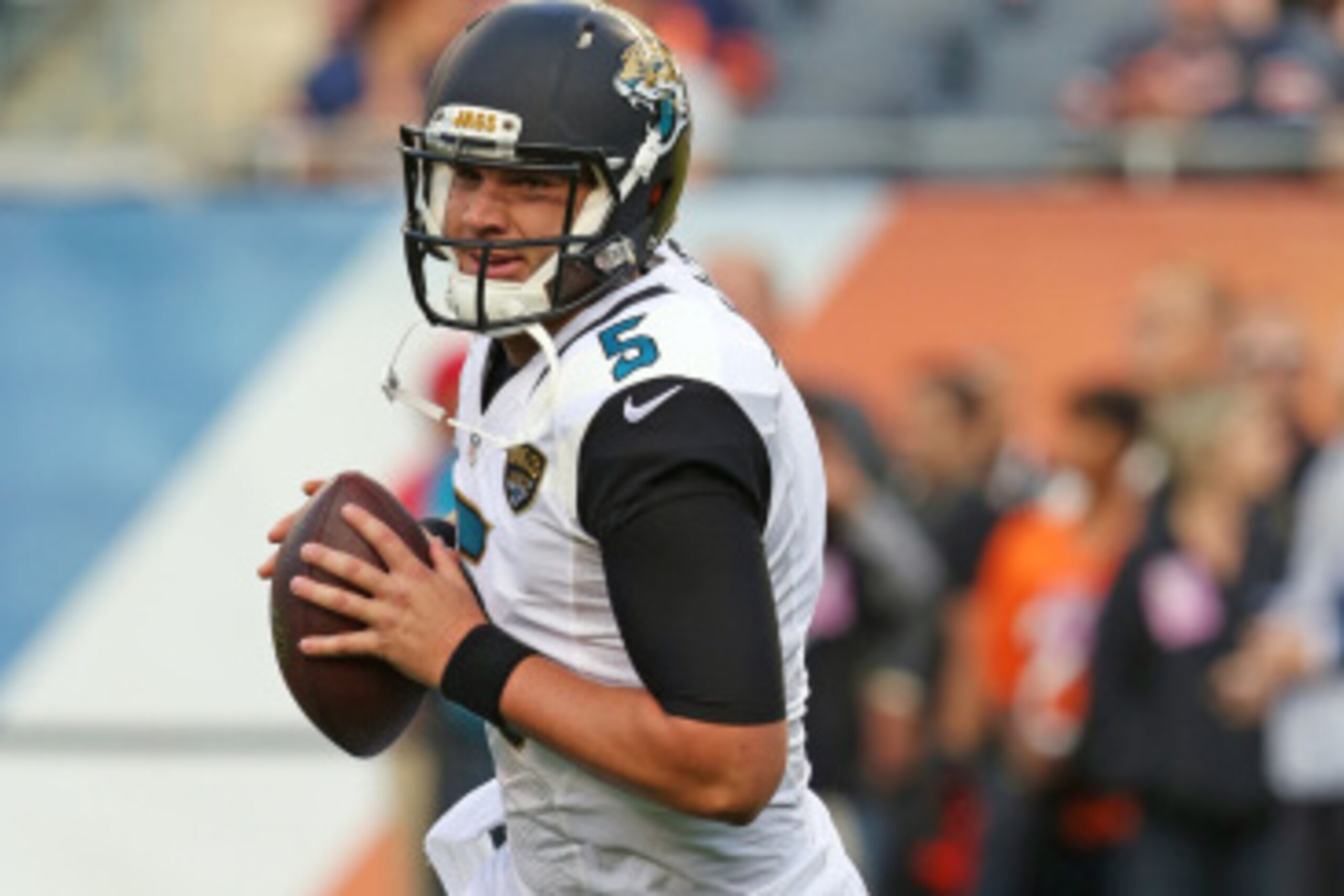 CHICAGO, IL - AUGUST 14: Blake Bortles #5 of the Jacksonville Jaguars warms up prior to a preseason game against the Chicago Bears at Soldier Field on August 14, 2014 in Chicago, Illinois. (Photo by John Konstantaras/Getty Images)