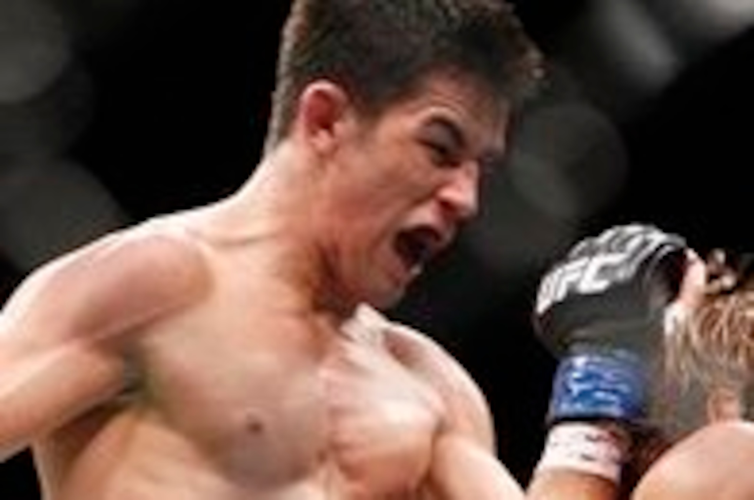 Cruz defends his title, 2011.