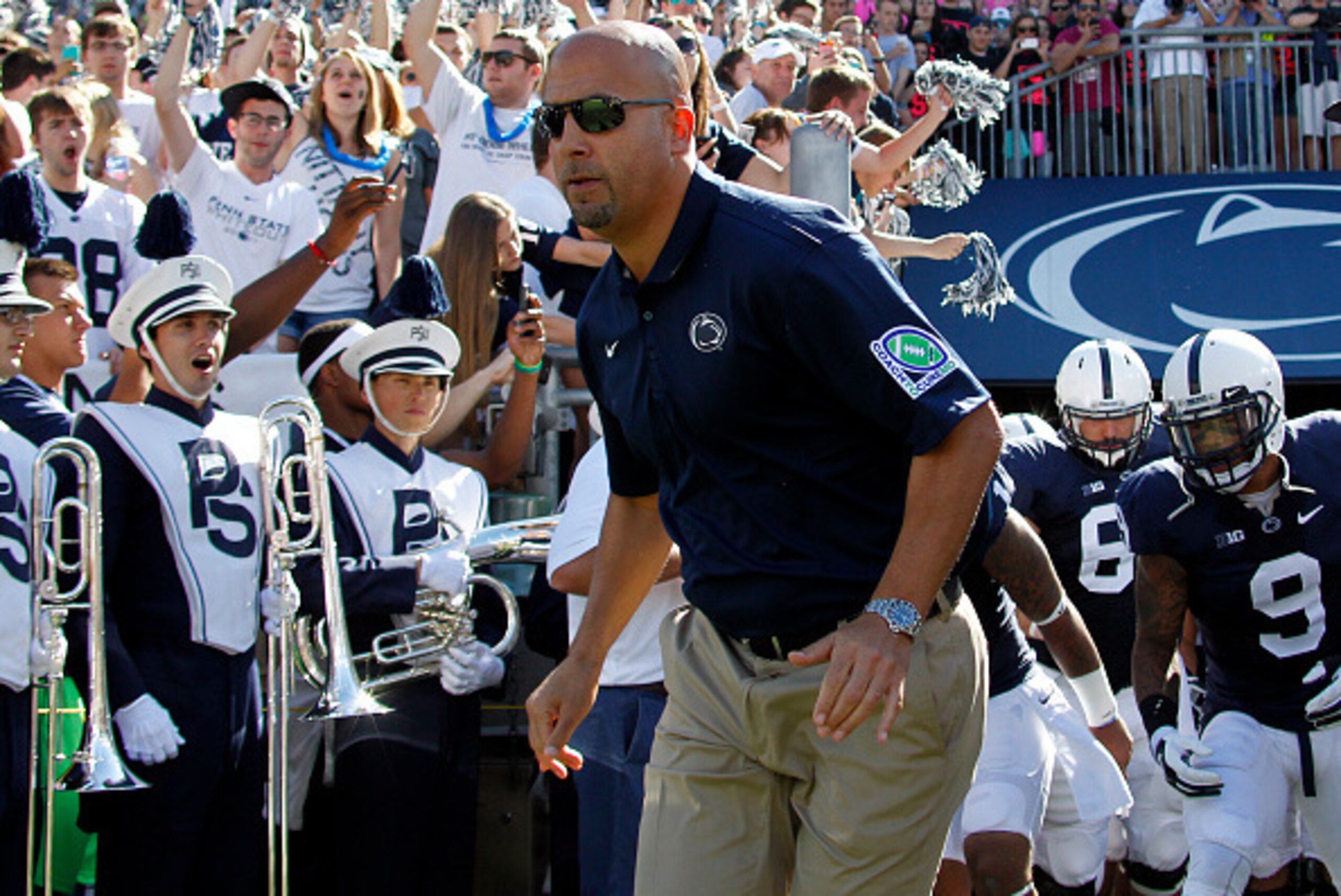 STATE COLLEGE, PA - SEPTEMBER 27:  James Franklin takes the field with the Penn State Nittany Lions against the Northwestern Wildcats at Beaver Stadium on September 27, 2014 in State College, Pennsylvania.  (Photo by Justin K. Aller/Getty Images)