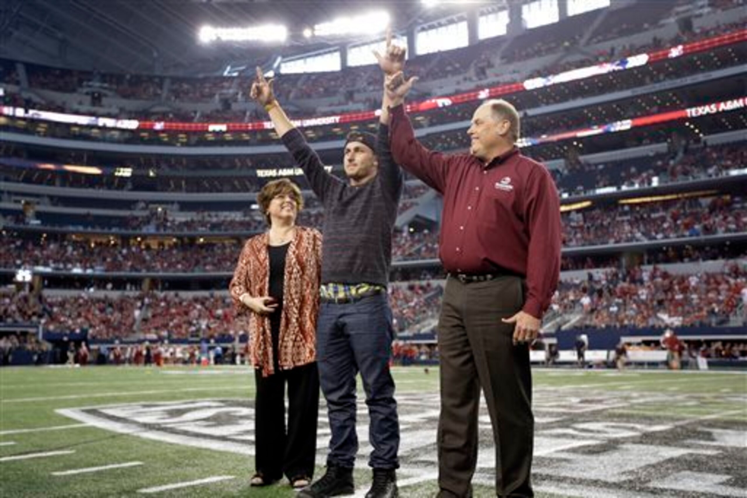 Johnny Manziel was in attendance Saturday as Texas A&M beat Arkansas.