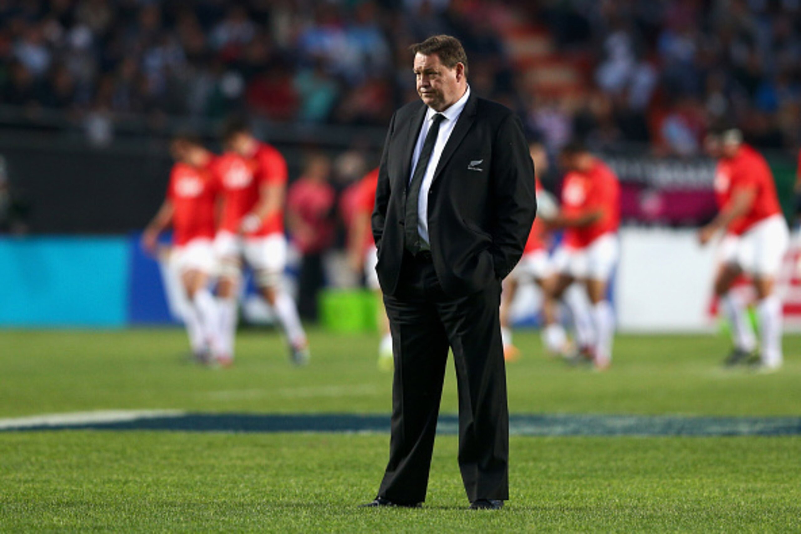 BUENOS AIRES, ARGENTINA - SEPTEMBER 27:  All Blacks coach Steve Hansen watches his team warm up prior to The Rugby Championship match between Argentina and the New Zealand All Blacks at Estadio Ciudad de La Plata on September 27, 2014 in Buenos Aires, Arg