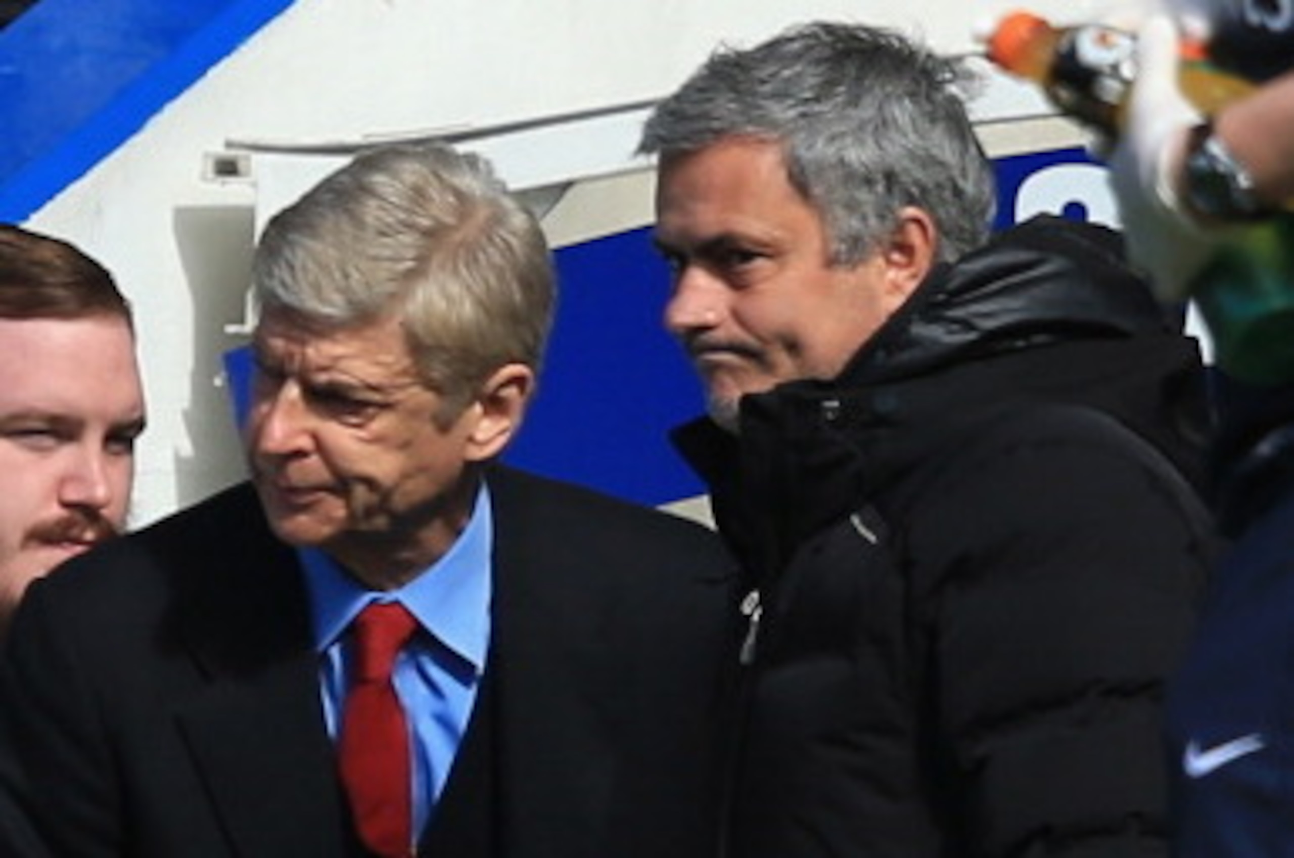 LONDON, ENGLAND - MARCH 22: Arsene Wenger manager of Arsenal is greeted by Jose Mourinho manager of Chelsea during the Barclays Premier League match between Chelsea and Arsenal at Stamford Bridge on March 22, 2014 in London, England. (Photo by Richard H LONDON, ENGLAND - MARCH 22: Arsene Wenger manager of Arsenal is greeted by Jose Mourinho manager of Chelsea during the Barclays Premier League match between Chelsea and Arsenal at Stamford Bridge on March 22, 2014 in London, England. (Photo by Richard H