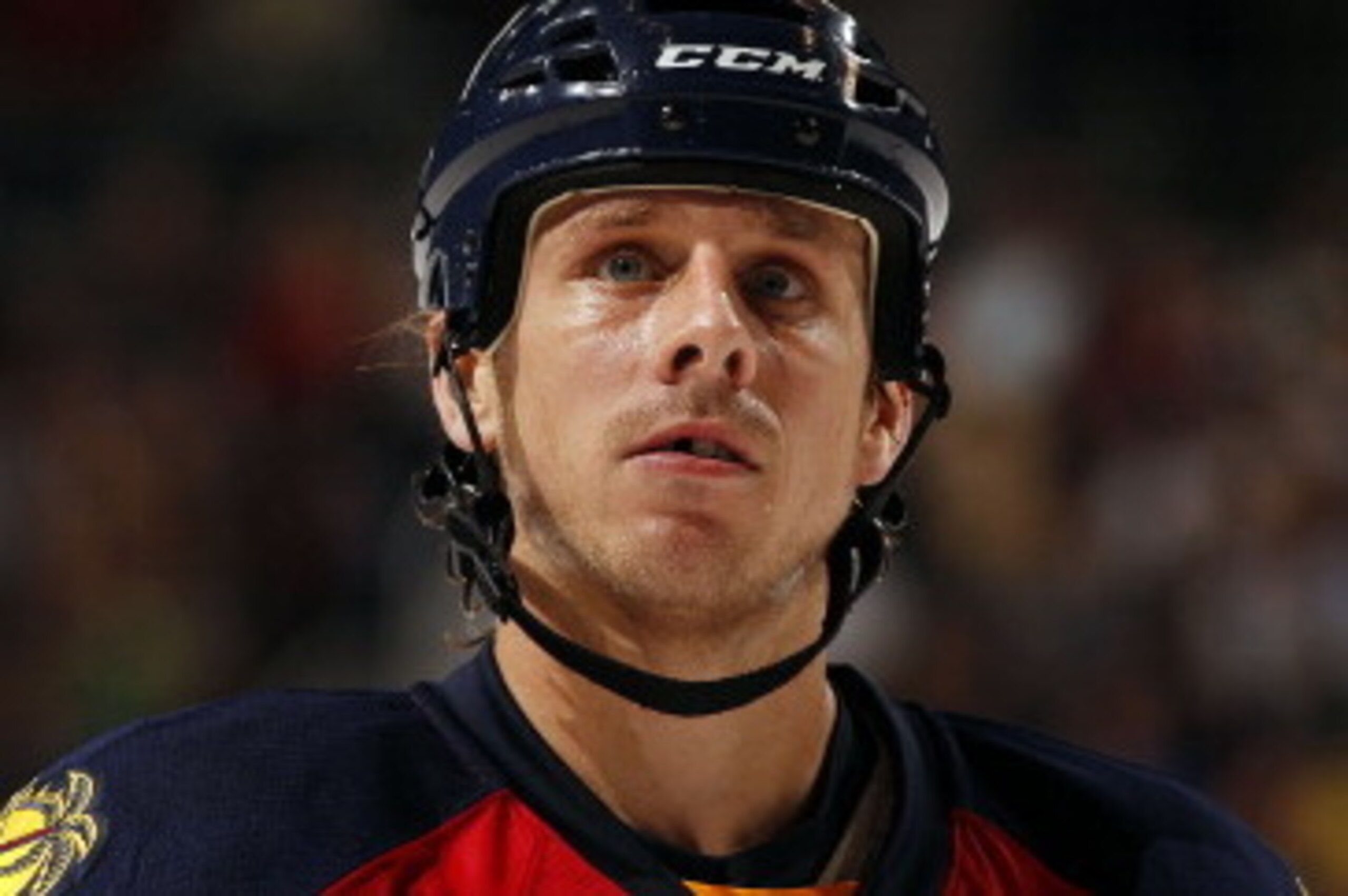 SUNRISE, FL - NOVEMBER 19: Stephen Weiss #9 of the Florida Panthers stands on the ice before a face off against the Pittsburgh Penguins at the BankAtlantic Center on November 19, 2011 in Sunrise, Florida. (Photo by Eliot J. Schechter/NHLI via Getty Images