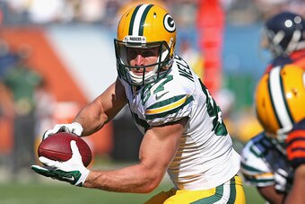 CHICAGO, IL - SEPTEMBER 28: Jordy Nelson #87 of the Green Bay Packers makes a catch against the Chicago Bears at Soldier Field on September 28, 2014 in Chicago, Illinois. The Packers defeated the Bears 38-17. (Photo by Jonathan Daniel/Getty Images)