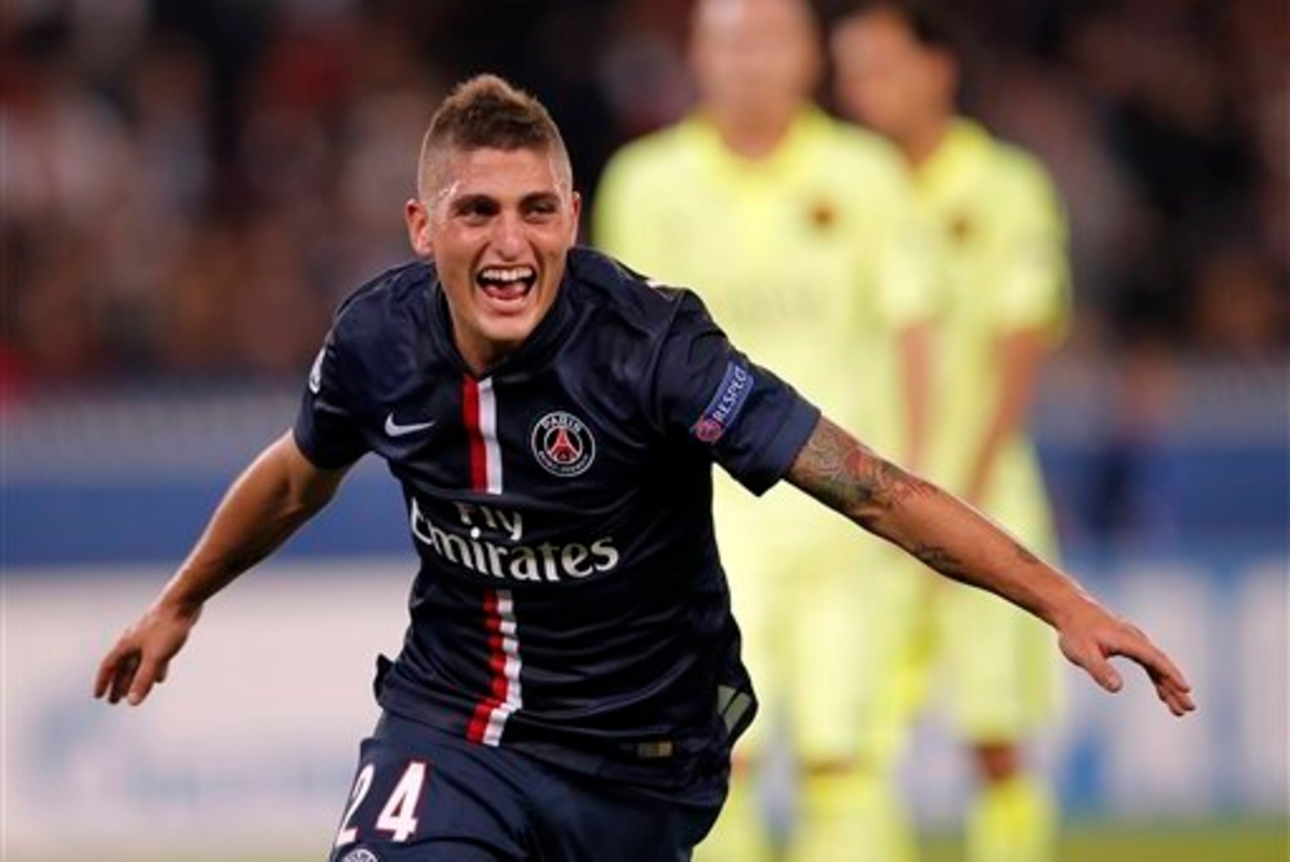 Verratti scored an easy header. Verratti scored an easy header.