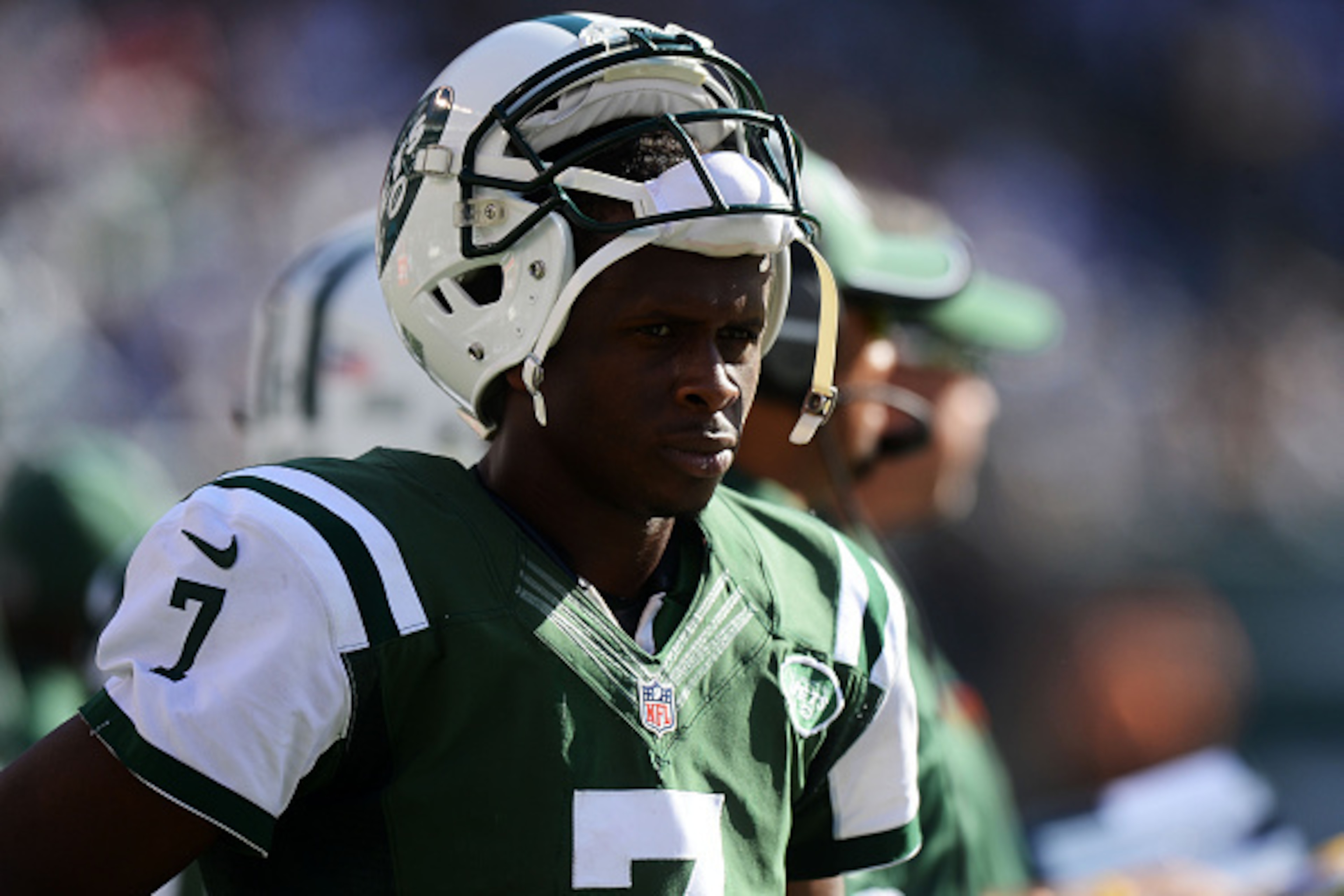 EAST RUTHERFORD, NJ - SEPTEMBER 28:  Geno Smith #7 of the New York Jets reacts in the fourth quarter of their 24 to 17 loss to the Detroit Lions at MetLife Stadium on September 28, 2014 in East Rutherford, New Jersey.  (Photo by Ron Antonelli/Getty Images