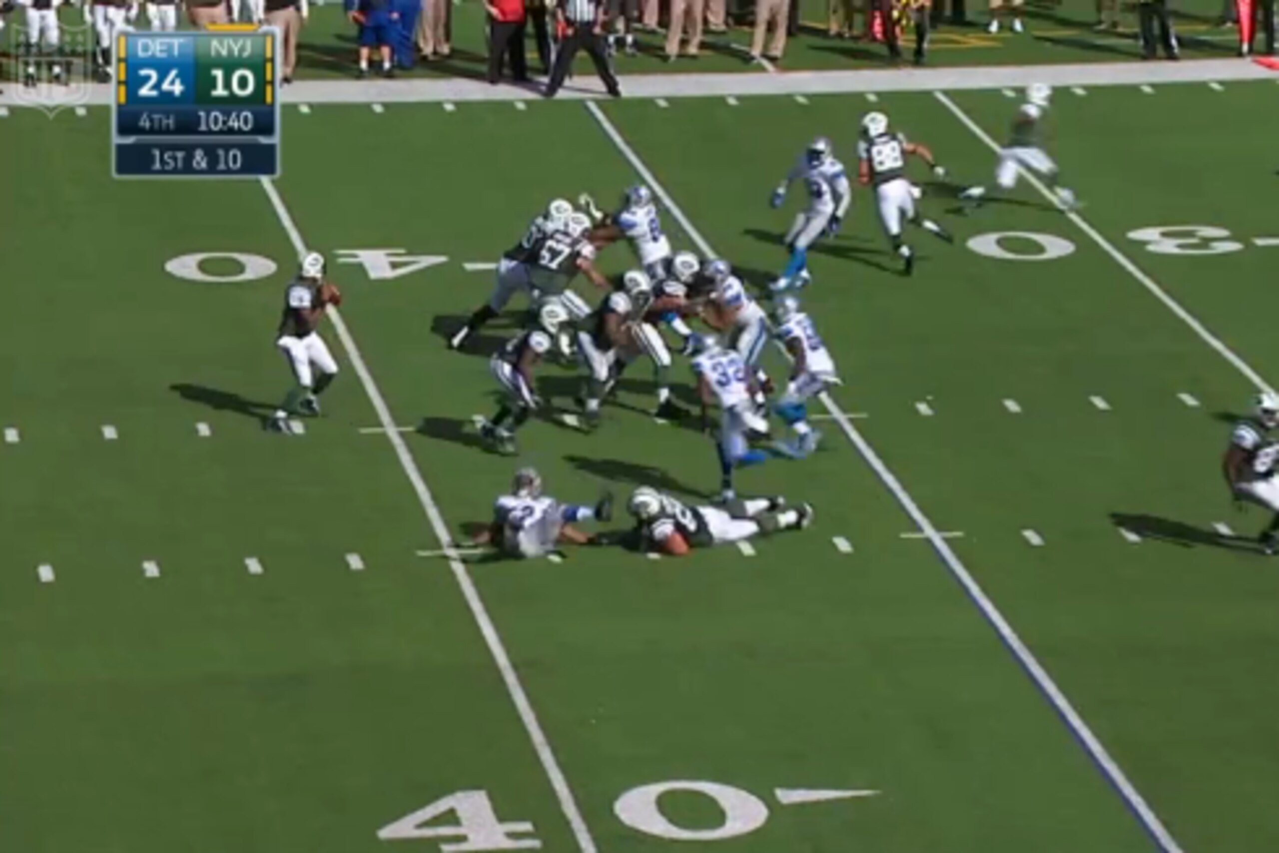 Chris Johnson prepares to pick up one of the blitzers. This is where Smith needs to realize one man is unaccounted for, so the ball must come out quickly.