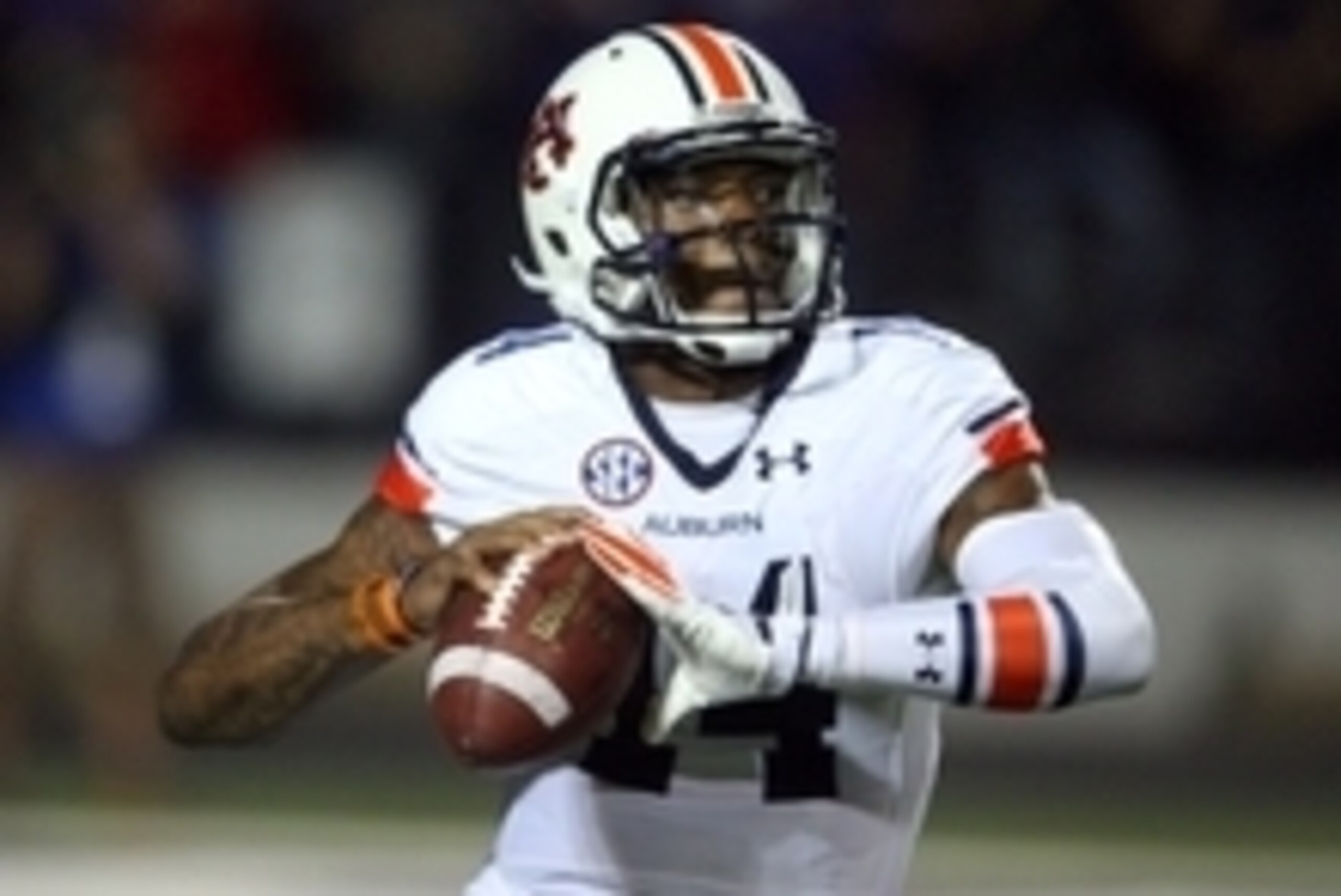 Sep 18, 2014; Manhattan, KS, USA; Auburn Tigers quarterback Nick Marshall (14) drops back to pass during a 20-14 win against the Kansas State Wildcats at Bill Snyder Family Stadium. Mandatory Credit: Scott Sewell-USA TODAY Sports Sep 18, 2014; Manhattan, KS, USA; Auburn Tigers quarterback Nick Marshall (14) drops back to pass during a 20-14 win against the Kansas State Wildcats at Bill Snyder Family Stadium. Mandatory Credit: Scott Sewell-USA TODAY Sports