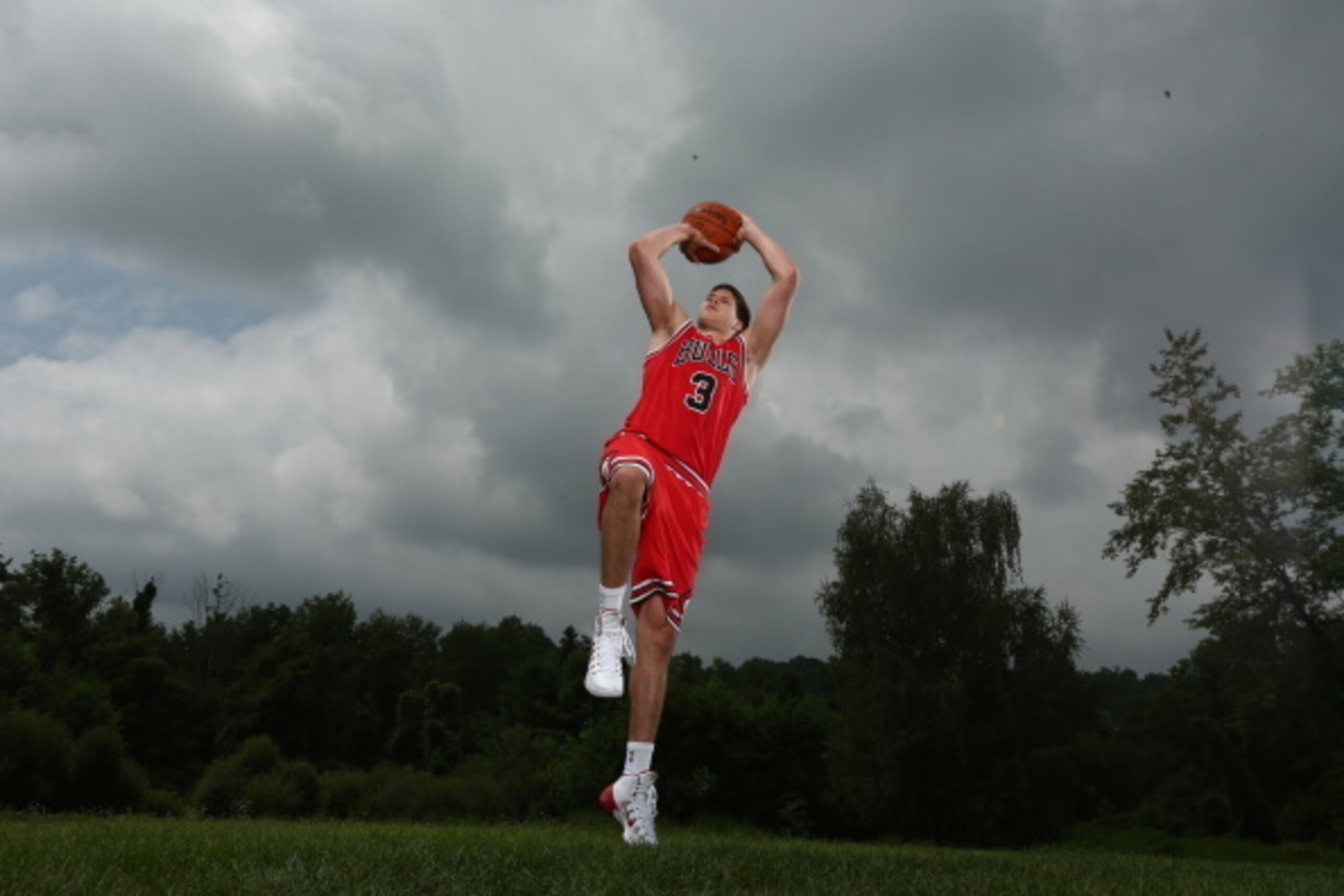 TARRYTOWN, NY - AUGUST 3: Doug McDermott #3 of the Chicago Bulls poses for a portrait during the 2014 NBA rookie photo shoot on August 3, 2014 at the Madison Square Garden Training Facility in Tarrytown, New York. NOTE TO USER: User expressly acknowledges