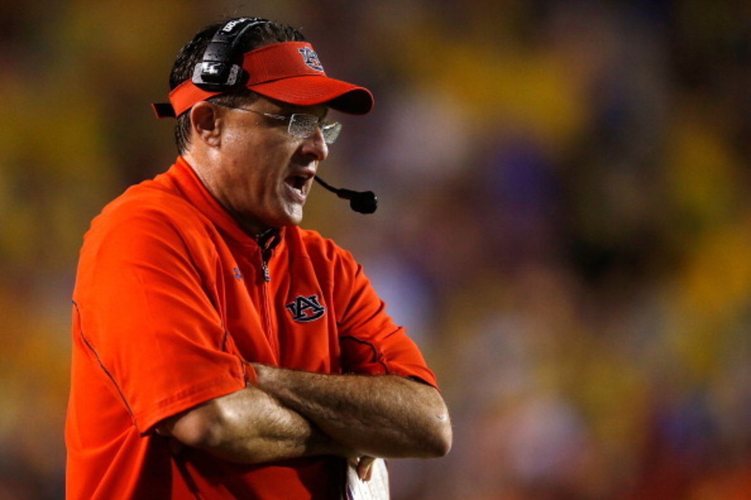BATON ROUGE, LA - SEPTEMBER 21:  Head coach Gus Malzahn of the Auburn Tigers stands on the sidelines during the game against the LSU Tigers at Tiger Stadium on September 21, 2013 in Baton Rouge, Louisiana.  (Photo by Chris Graythen/Getty Images)