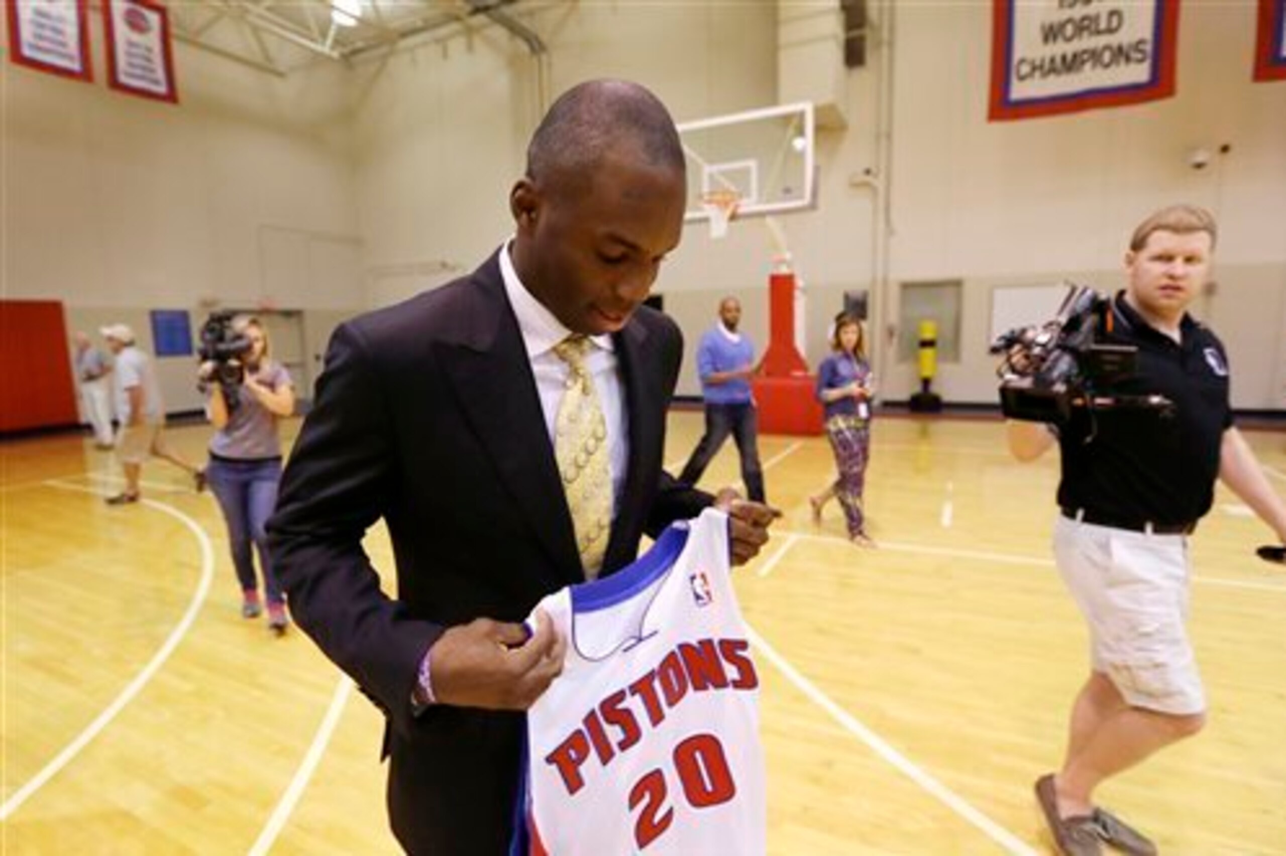 It would be a surprise if Meeks doesn't start on opening night.