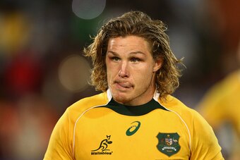 MENDOZA, ARGENTINA - OCTOBER 04: Wallabies captain Michael Hooper looks dejected after losing The Rugby Championship match between Argentina and the Australian Wallabies at Estadio Malvinas Argentinas on October 4, 2014 in Mendoza, Argentina.  (Photo by C