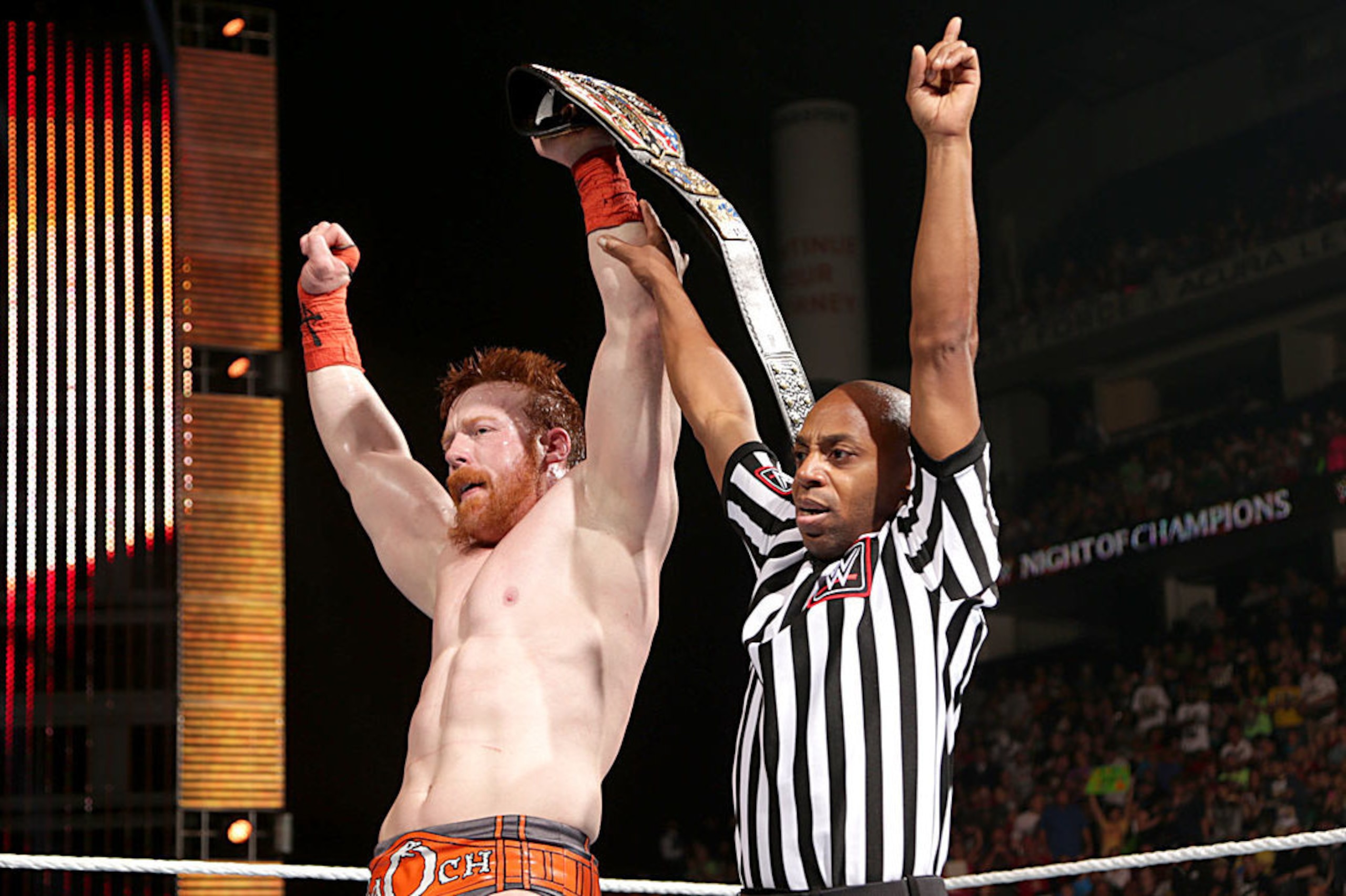 Sheamus celebrates retaining the U.S. title.