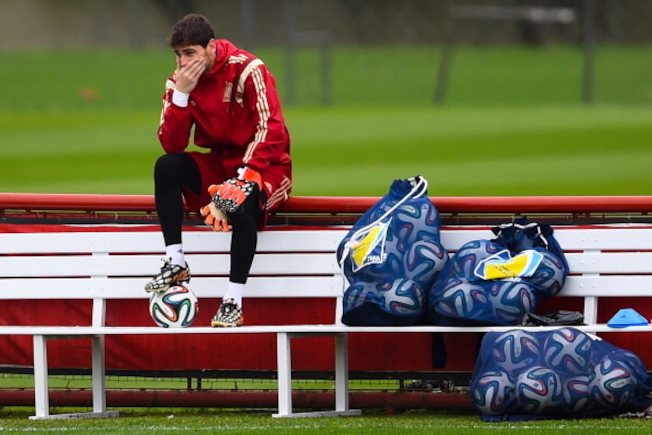 CURITIBA, BRAZIL - JUNE 20:  Iker Casillas of Spain looks on during a Spanish training session at Centro de Entrenamiento do Caju on June 20, 2014 in Curitiba, Brazil.  (Photo by David Ramos/Getty Images)