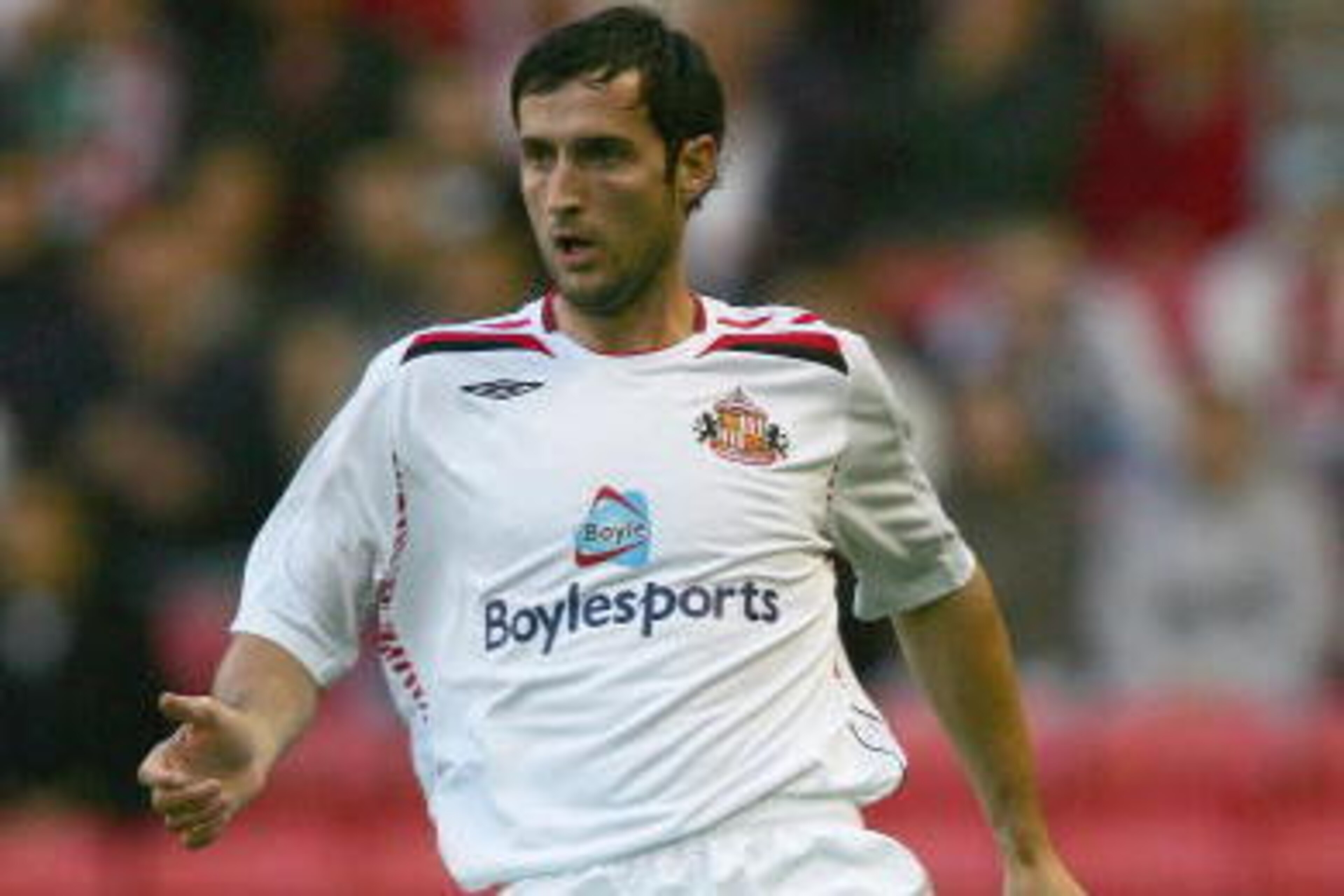 DARLINGTON, UNITED KINGDOM - JULY 18:  Clive Clarke of Sunderland in action during the Pre-Season Friendly match between Darlington and Sunderland at the Darlington Arena on July 18, 2007 in Darlington, England.  (Photo by Matthew Lewis/Getty Images)