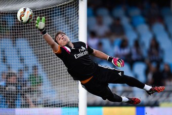 SAN SEBASTIAN, SPAIN - AUGUST 31:  Iker Casillas of Real Madrid CF in action during the warm up prior to the La Liga match between Real Sociedad de Futbol and Real Madrid CF at Estadio Anoeta on August 31, 2014 in San Sebastian, Spain.  (Photo by David Ra