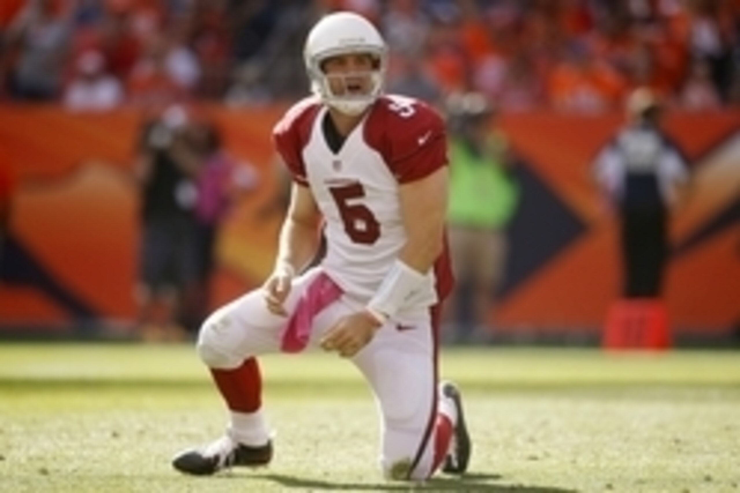 Oct 5, 2014; Denver, CO, USA; Arizona Cardinal quarterback Drew Stanton (5) during the first half against the Denver Broncos s at Sports Authority Field at Mile High. Mandatory Credit: Chris Humphreys-USA TODAY Sports