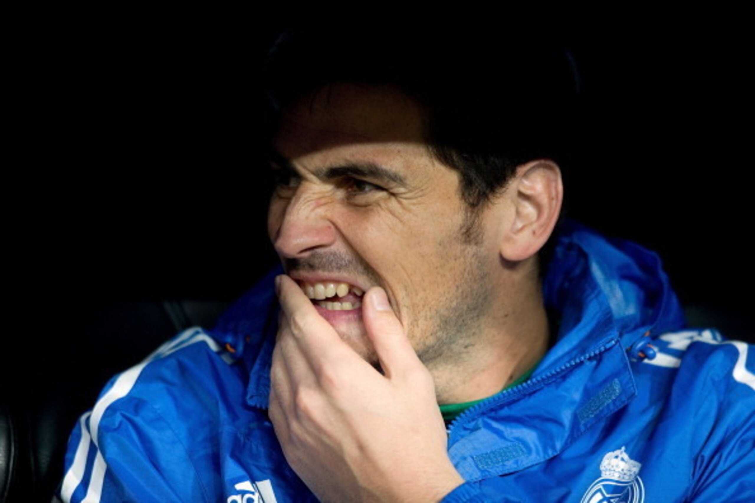 MADRID, SPAIN - SEPTEMBER 28:  Goalkeeper Iker Casillas of Real Madrid CF sits on the bench prior to start the La Liga match between Real Madrid CF and Club Atletico de Madrid at Estadio Santiago Bernabeu on September 28, 2013 in Madrid, Spain.  (Photo by