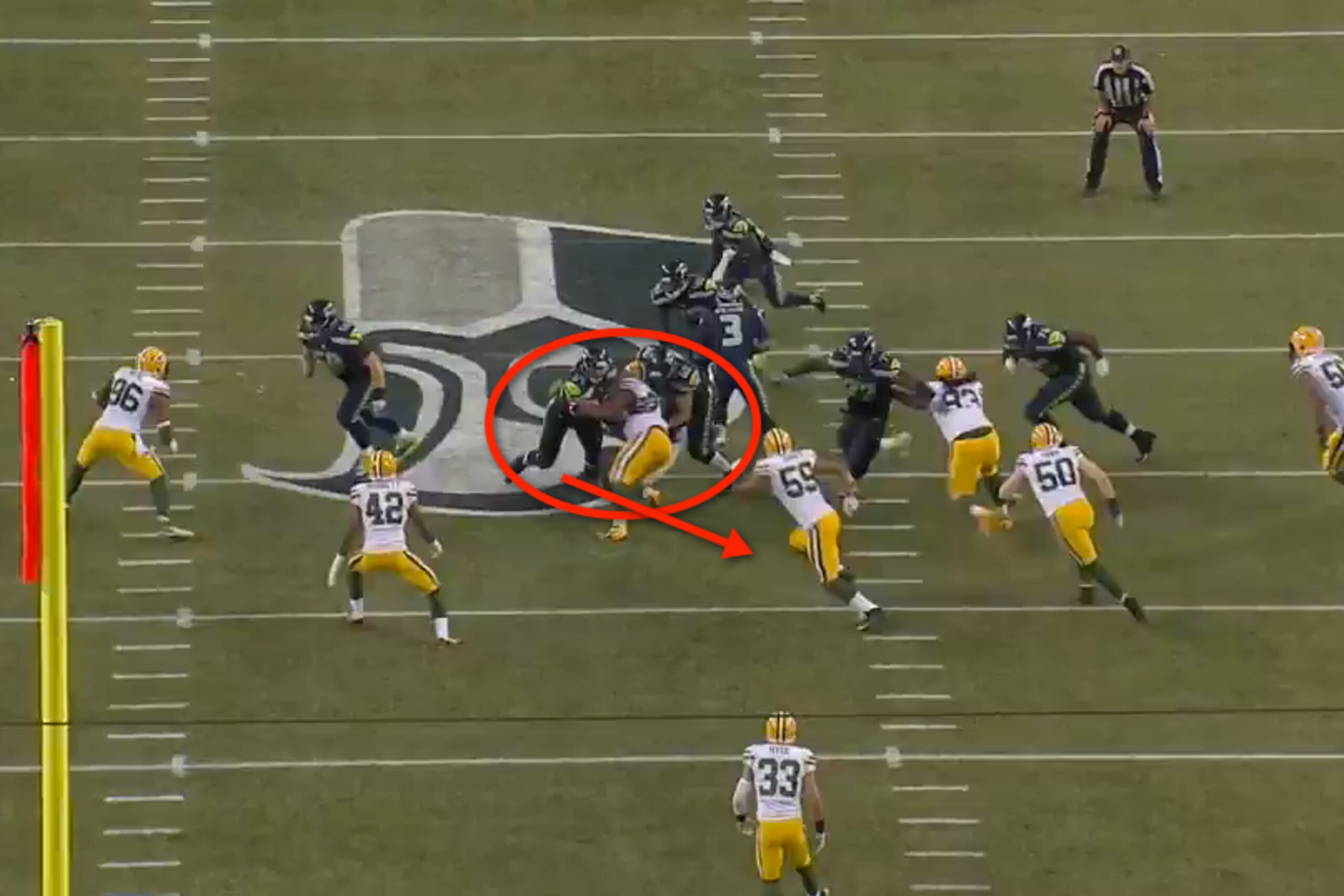 Seattle had great success with its zone-read blocks. The Packers' front doesn't hold up one-on-one well. Seattle had great success with its zone-read blocks. The Packers' front doesn't hold up one-on-one well.