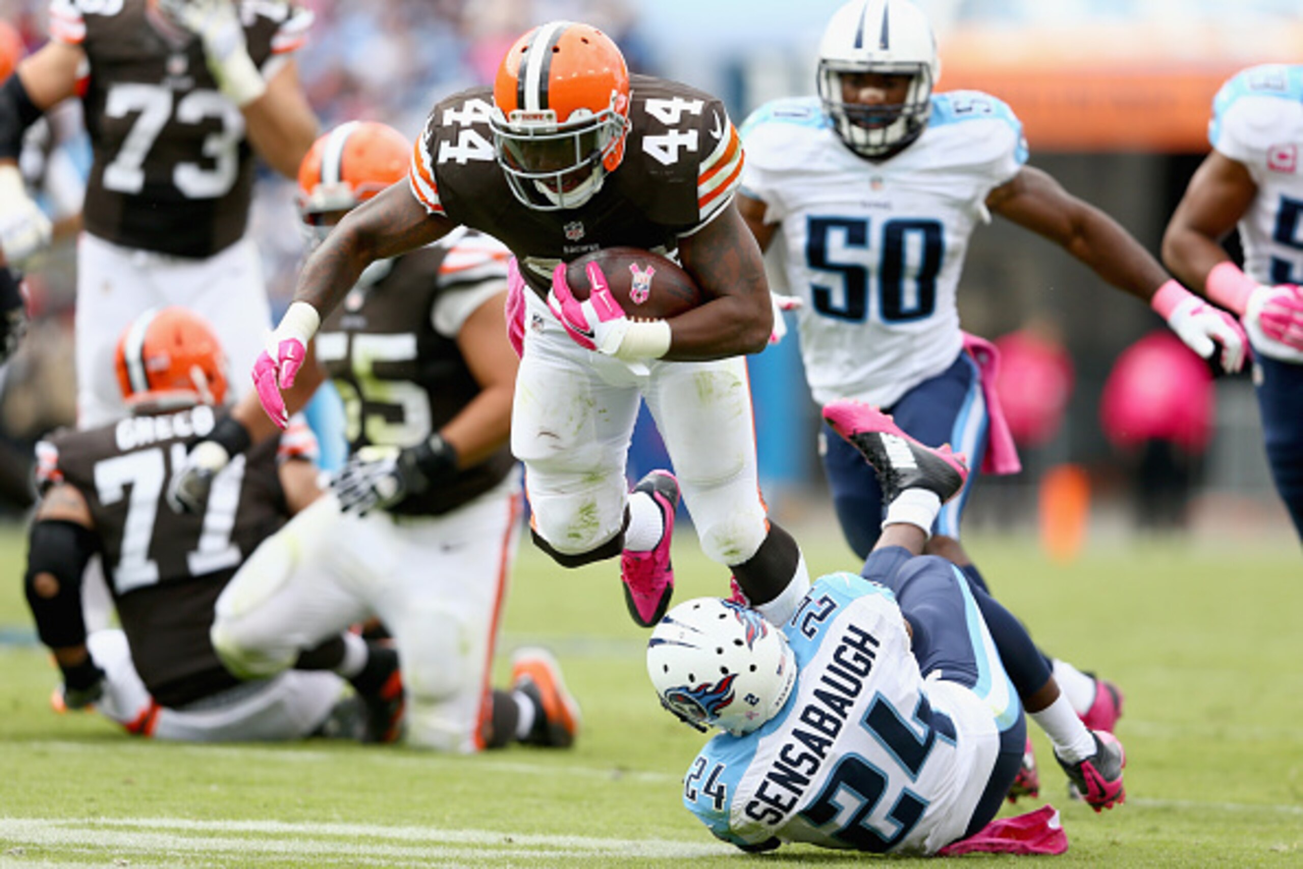 NASHVILLE, TN - OCTOBER 05:  Ben Tate #44 of the Cleveland Browns runs with the ball during the game against the Tennessee Titans at LP Field on October 5, 2014 in Nashville, Tennessee.  (Photo by Andy Lyons/Getty Images)