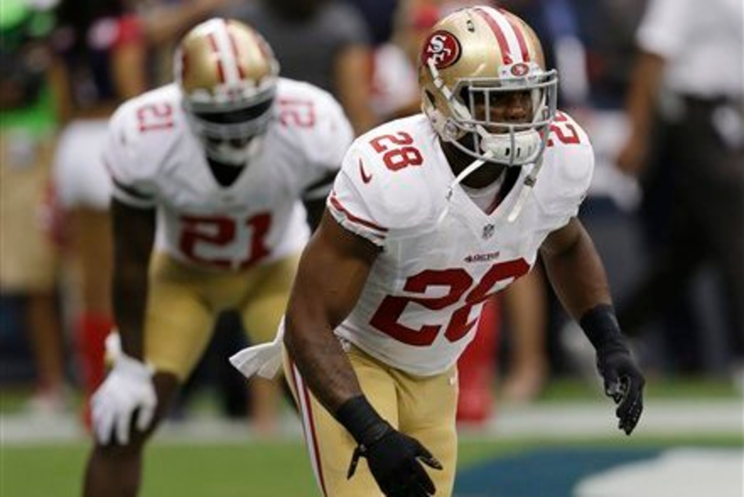 The 49ers' backfield duo of Gore (No. 21) and Carlos Hyde (No. 28) will post their biggest game yet against the Rams in Week 6.