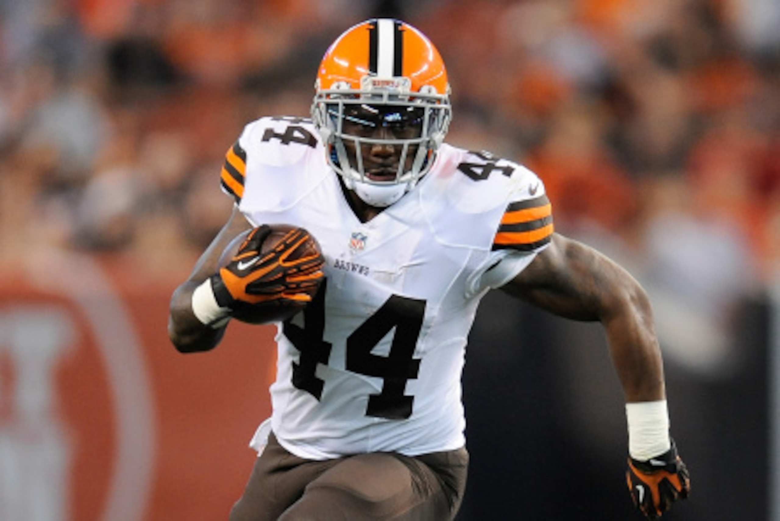 CLEVELAND, OH - AUGUST 23:  Ben Tate #44 of the Cleveland Browns carries the ball against the St. Louis Rams at FirstEnergy Stadium on August 23, 2014 in Cleveland, Ohio.  (Photo by Joe Sargent/Getty Images)
