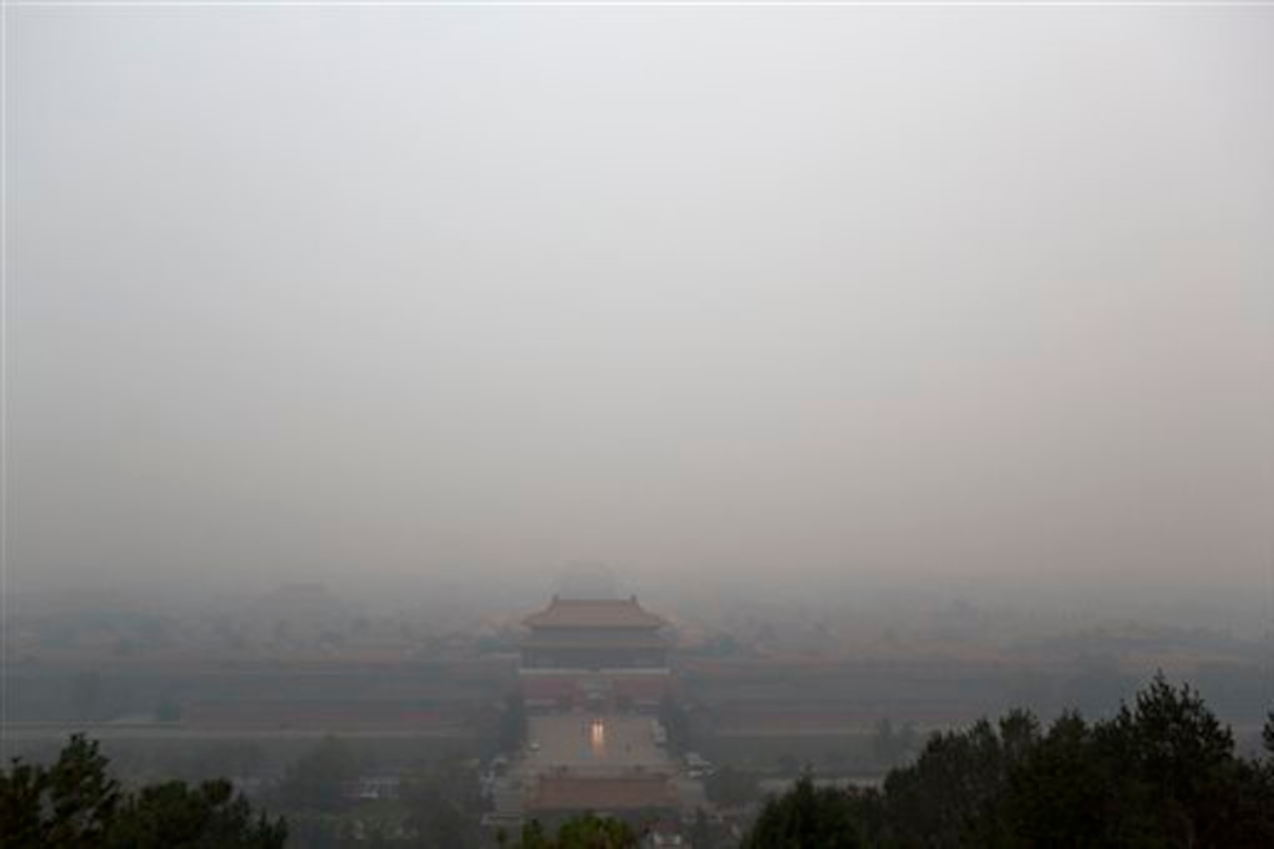 Thick smog was a worry ahead of the game. Thick smog was a worry ahead of the game.
