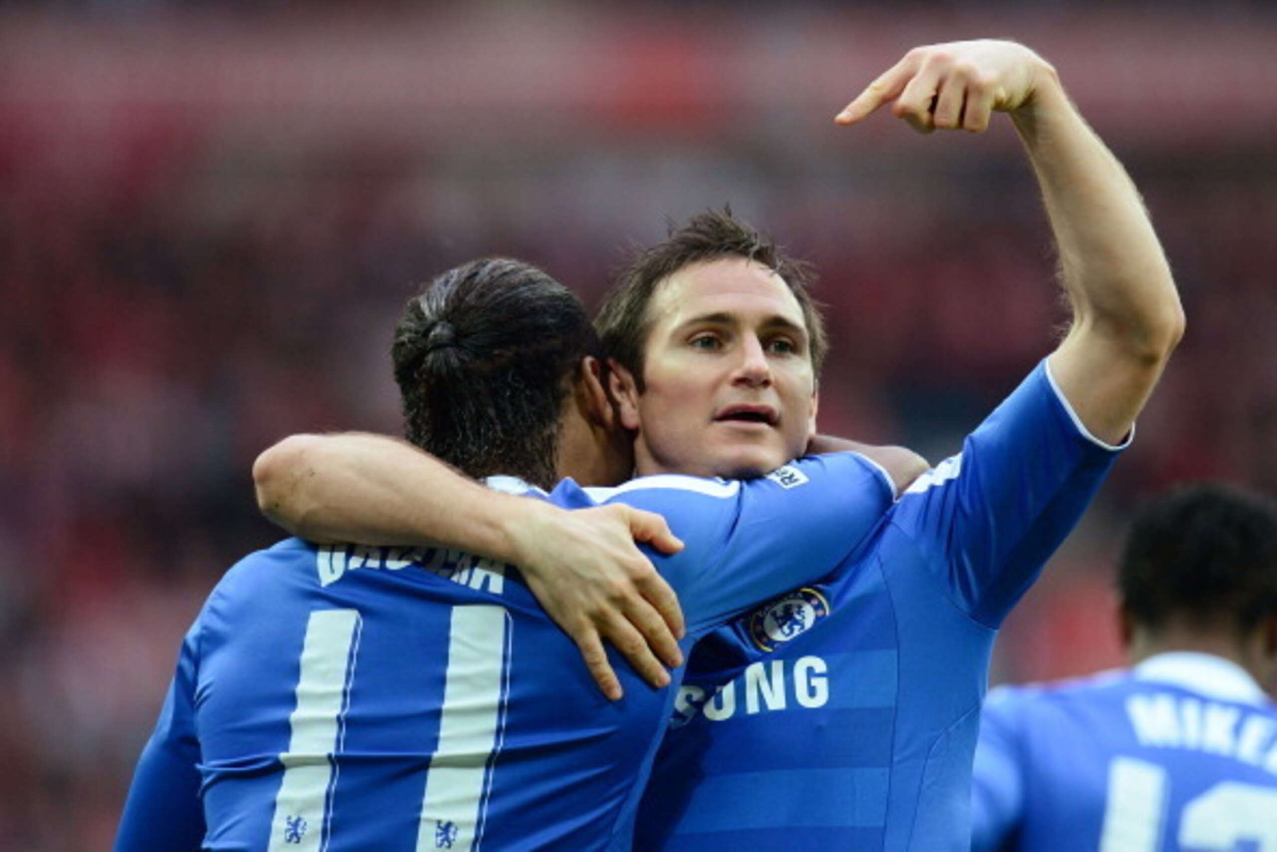 LONDON, ENGLAND - MAY 05: Didier Drogba of Chelsea celebrates with Frank Lampard as he scores their second goal during the FA Cup with Budweiser Final match between Liverpool and Chelsea at Wembley Stadium on May 5, 2012 in London, England. (Photo by S LONDON, ENGLAND - MAY 05: Didier Drogba of Chelsea celebrates with Frank Lampard as he scores their second goal during the FA Cup with Budweiser Final match between Liverpool and Chelsea at Wembley Stadium on May 5, 2012 in London, England. (Photo by S