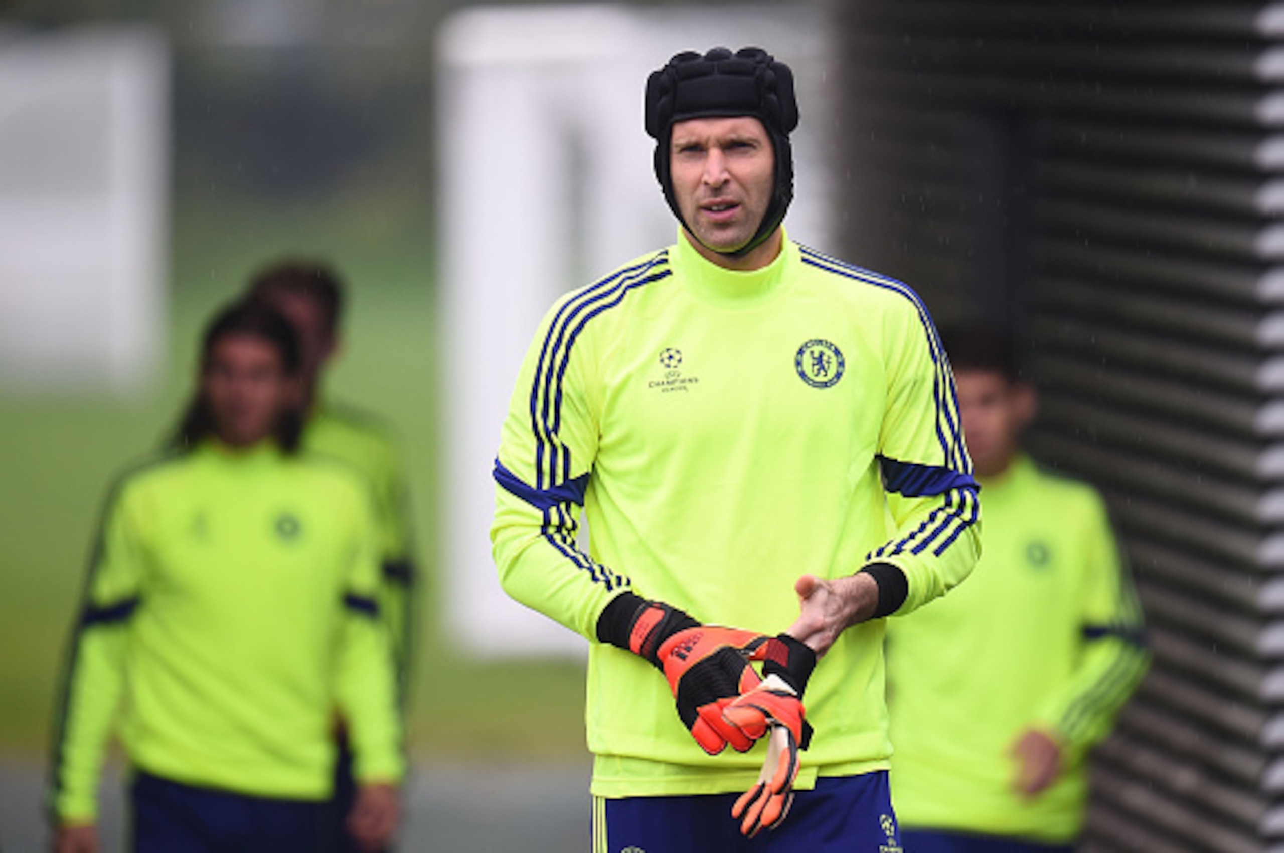 COBHAM, ENGLAND - SEPTEMBER 29:  Goalkeeper Petr Cech walks out onto the pitch during the Chelsea Training Session at Chelsea Training Ground on September 29, 2014 in Cobham, England.  (Photo by Christopher Lee/Getty Images)