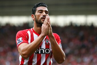 SOUTHAMPTON, ENGLAND - SEPTEMBER 27: Graziano Pelle of Southampton reacts during the Barclays Premier League match between Southampton and Queens Park Rangers at St Mary's Stadium on September 27, 2014 in Southampton, England. (Photo by Julian Finney/Ge SOUTHAMPTON, ENGLAND - SEPTEMBER 27: Graziano Pelle of Southampton reacts during the Barclays Premier League match between Southampton and Queens Park Rangers at St Mary's Stadium on September 27, 2014 in Southampton, England. (Photo by Julian Finney/Ge