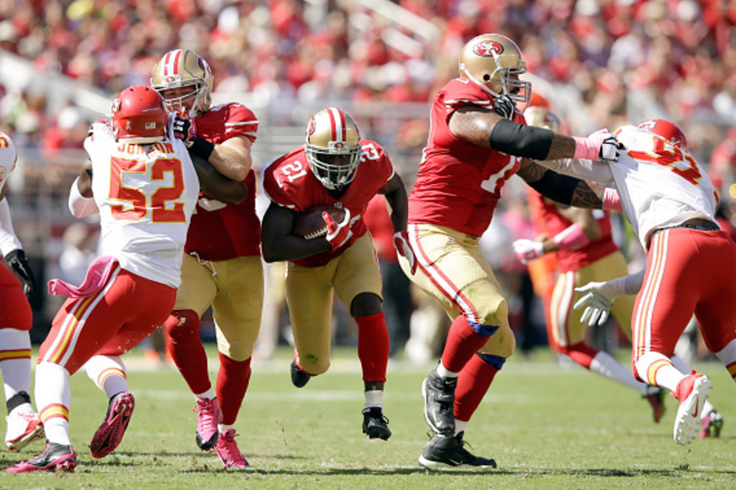 SANTA CLARA, CA - OCTOBER 05: Frank Gore #21 of the San Francisco 49ers runs with the ball against the Kansas City Chiefs at Levi's Stadium on October 5, 2014 in Santa Clara, California.  (Photo by Ezra Shaw/Getty Images)