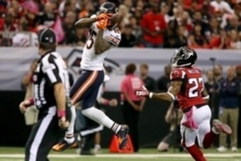 Oct 12, 2014; Atlanta, GA, USA; Chicago Bears wide receiver Brandon Marshall (15) makes a catch against Atlanta Falcons cornerback Robert McClain (27) in the second quarter of their game at the Georgia Dome. Mandatory Credit: Jason Getz-USA TODAY Sports