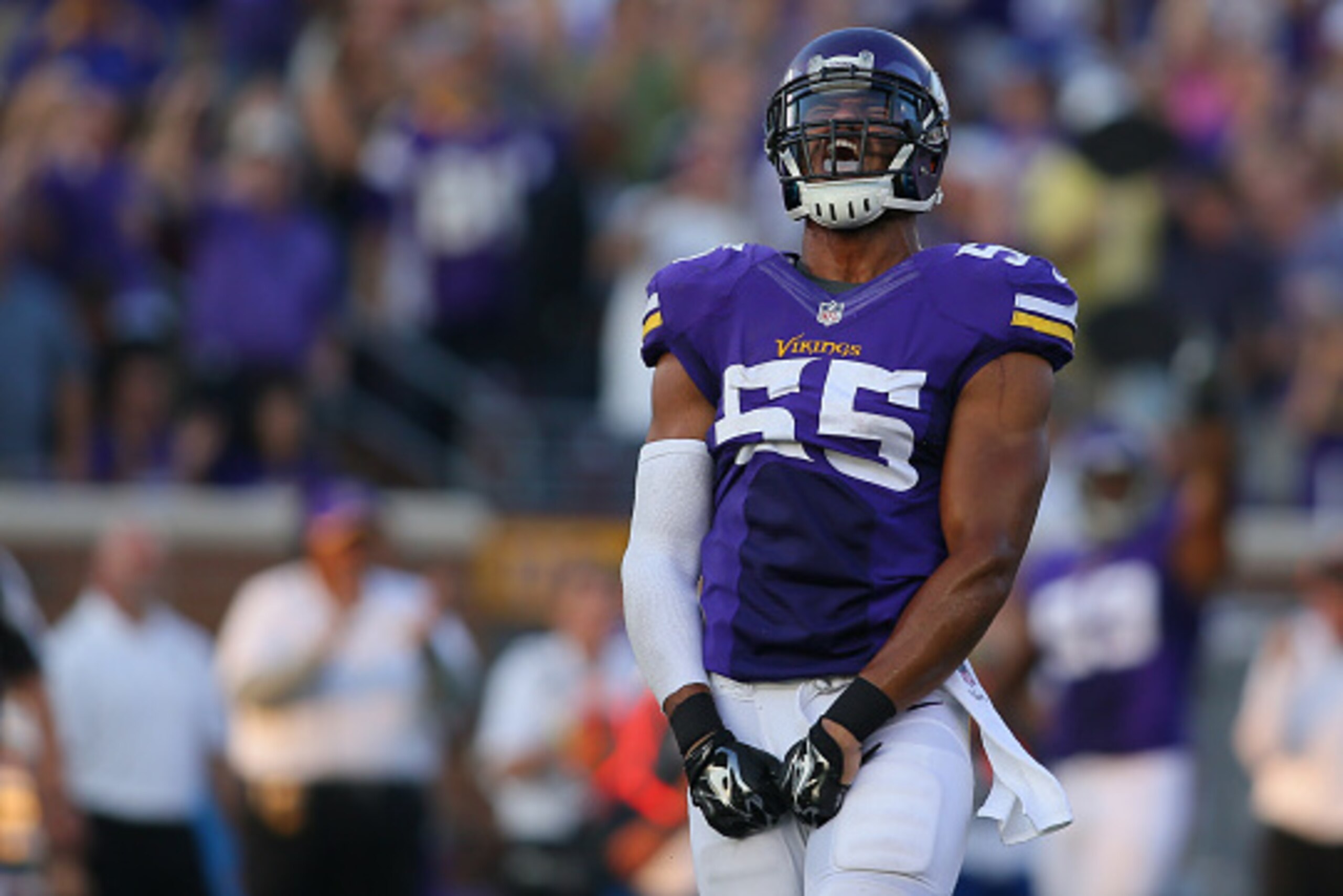 MINNEAPOLIS, MN - SEPTEMBER 28: Anthony Barr #55 of the Minnesota Vikings celebrates his sack of Matt Ryan of the Atlanta Falcons at TCF Bank Stadium on September 28, 2014 in Minneapolis, Minnesota. (Photo by Adam Bettcher/Getty Images) MINNEAPOLIS, MN - SEPTEMBER 28: Anthony Barr #55 of the Minnesota Vikings celebrates his sack of Matt Ryan of the Atlanta Falcons at TCF Bank Stadium on September 28, 2014 in Minneapolis, Minnesota. (Photo by Adam Bettcher/Getty Images)
