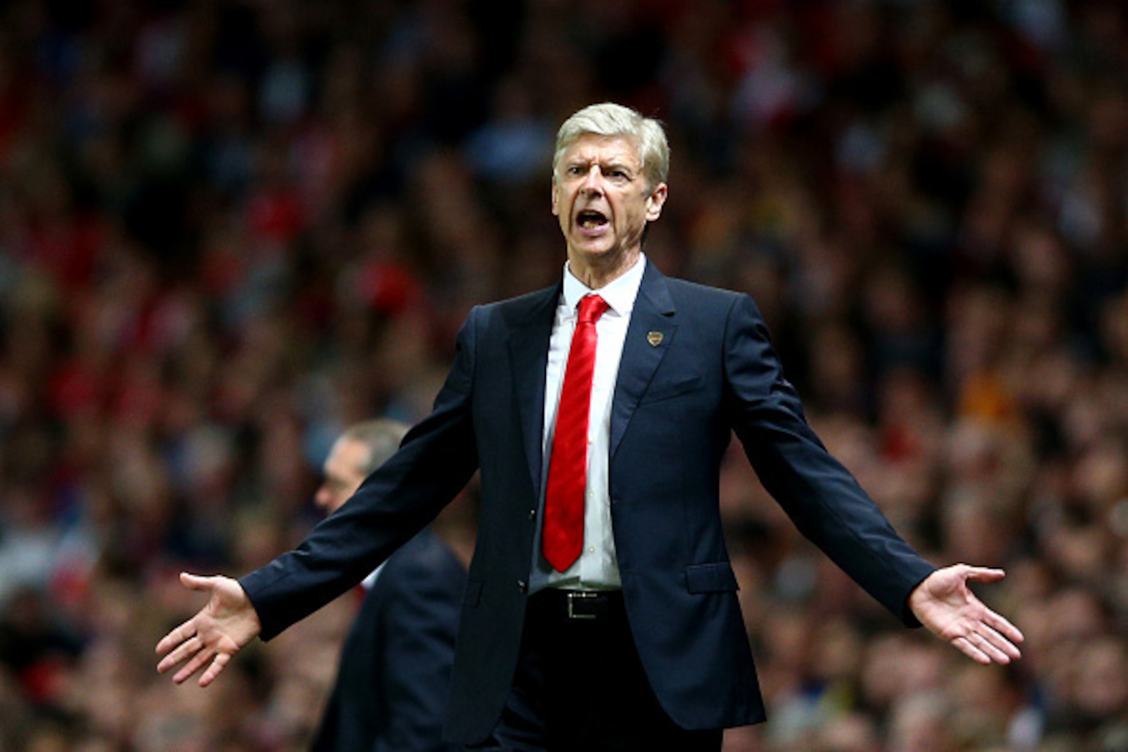 LONDON, ENGLAND - OCTOBER 01: Arsene Wenger, manager of Arsenal reacts during the UEFA Champions League group D match between Arsenal FC and Galatasaray AS at Emirates Stadium on October 1, 2014 in London, United Kingdom. (Photo by Paul Gilham/Getty Ima LONDON, ENGLAND - OCTOBER 01: Arsene Wenger, manager of Arsenal reacts during the UEFA Champions League group D match between Arsenal FC and Galatasaray AS at Emirates Stadium on October 1, 2014 in London, United Kingdom. (Photo by Paul Gilham/Getty Ima
