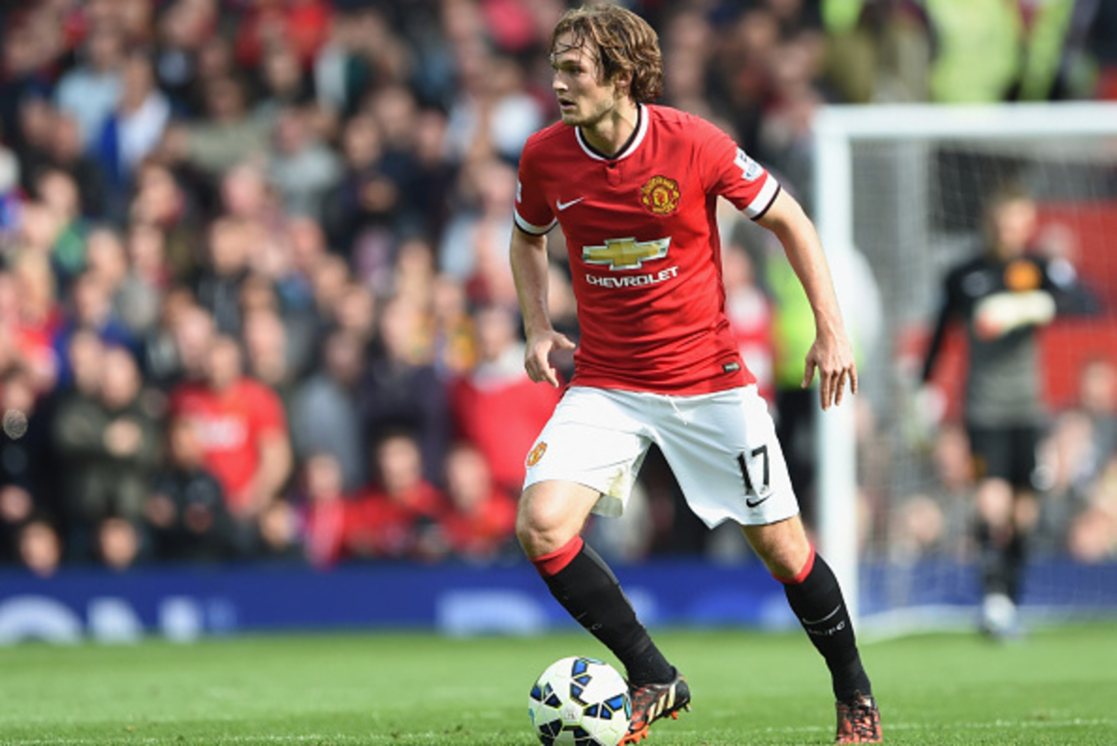 MANCHESTER, ENGLAND - OCTOBER 05: Daley Blind of Manchester United in action during the Barclays Premier League match between Manchester United and Everton at Old Trafford on October 5, 2014 in Manchester, England.  (Photo by Michael Regan/Getty Images)