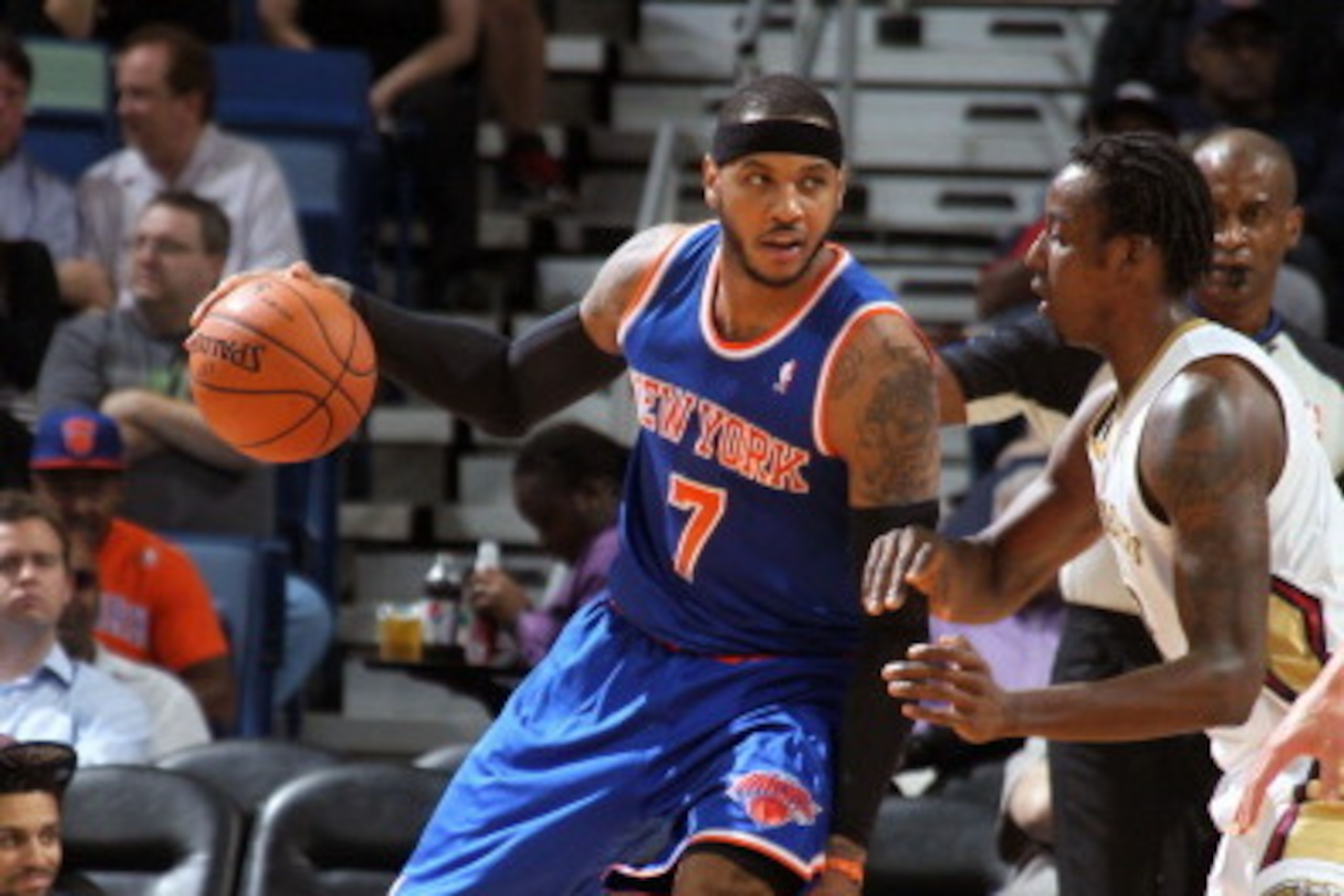 NEW ORLEANS, LA - FEBRUARY 19: Carmelo Anthony #7 of the New York Knicks controls the ball against the New Orleans Pelicans on February 19, 2014 at the New Orleans Arena in New Orleans, Louisiana. NOTE TO USER: User expressly acknowledges and agrees that,